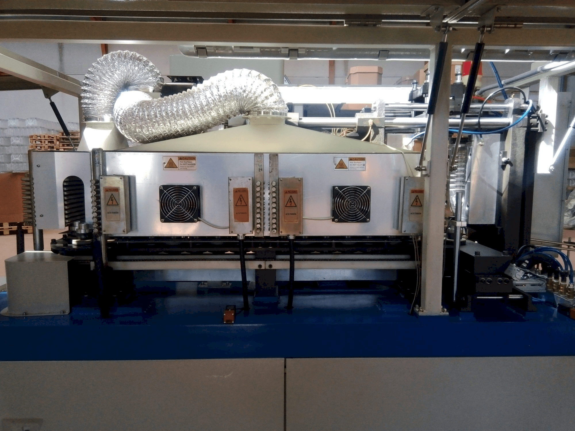 Masina YANCED YS600 eestvaade