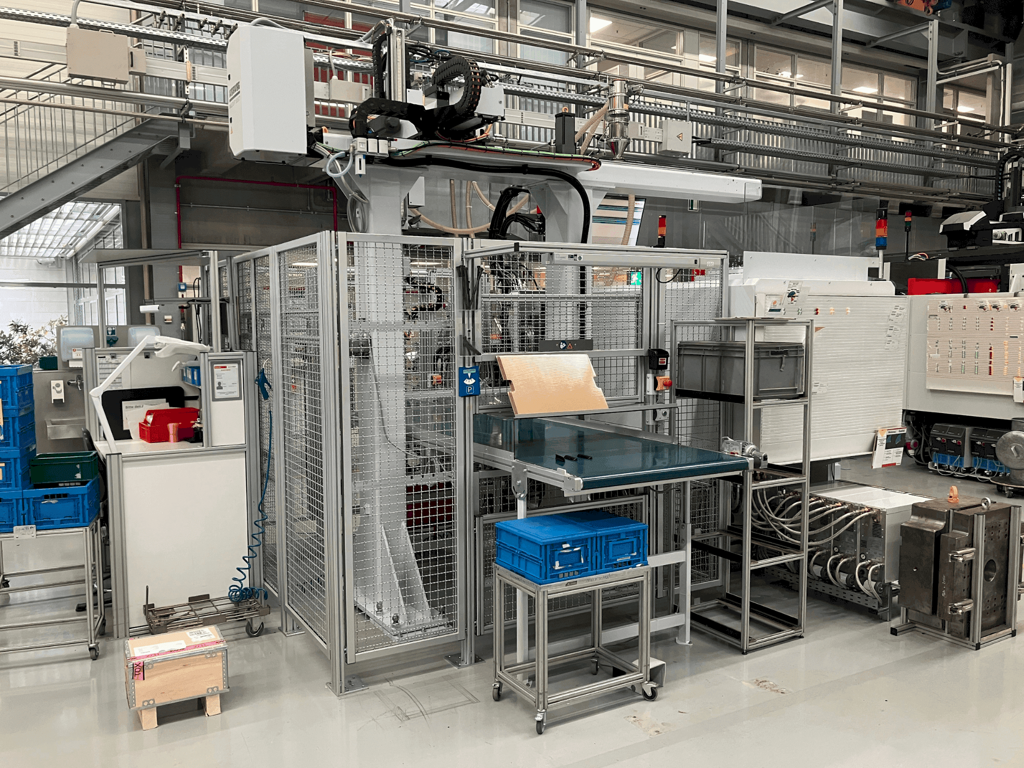 Masina Arburg Allrounder 520 S 1600-400/170 eestvaade