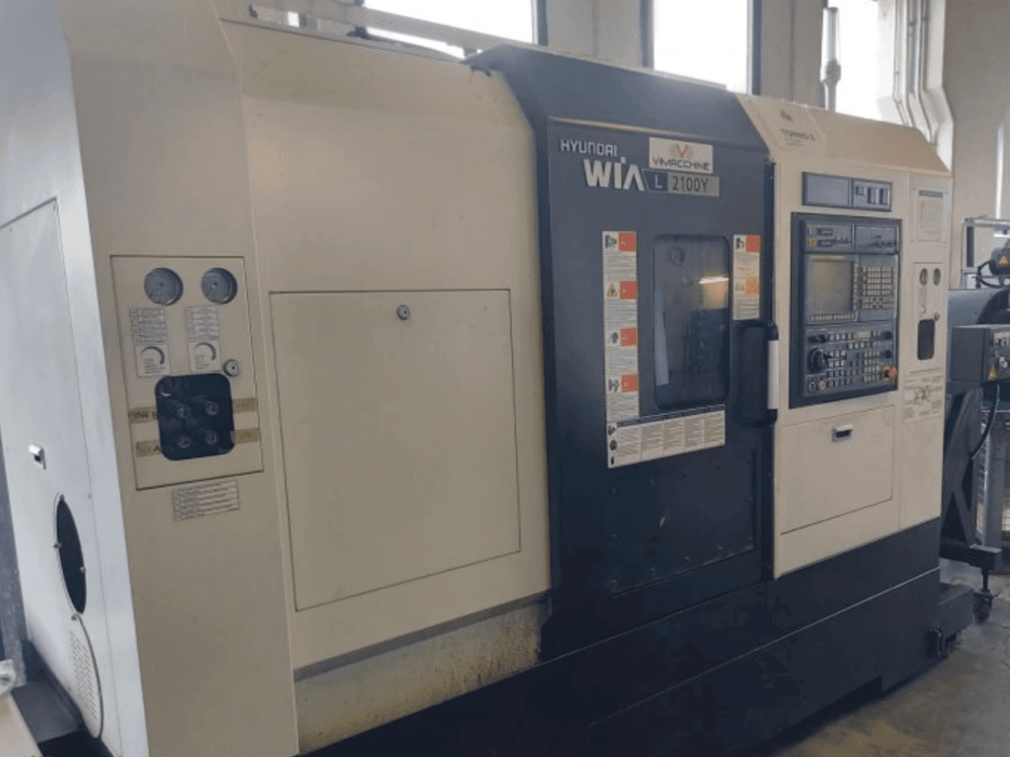 Masina Hyundai Wia L2100Y eestvaade