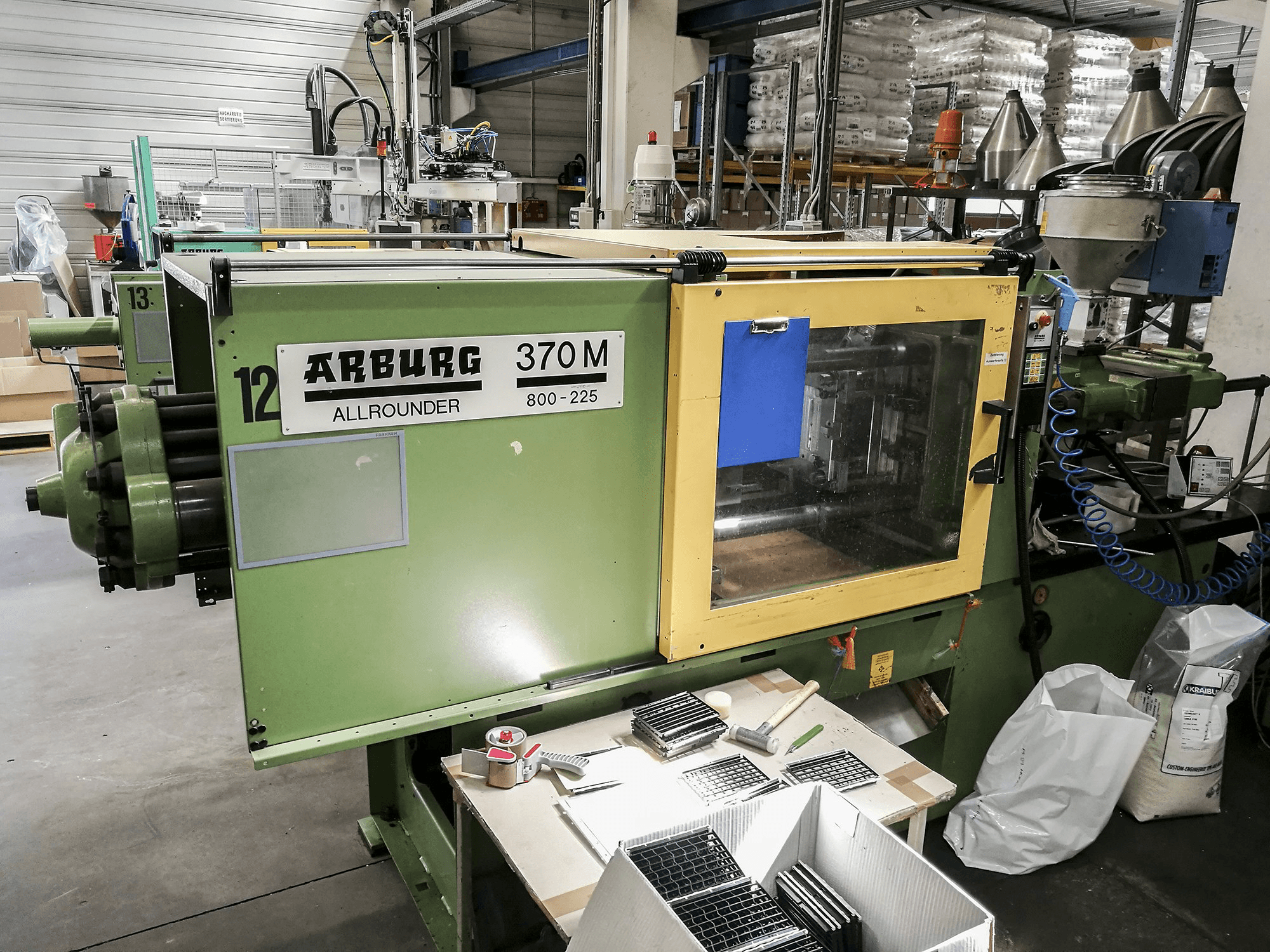 Masina Arburg 370M 800-225 eestvaade