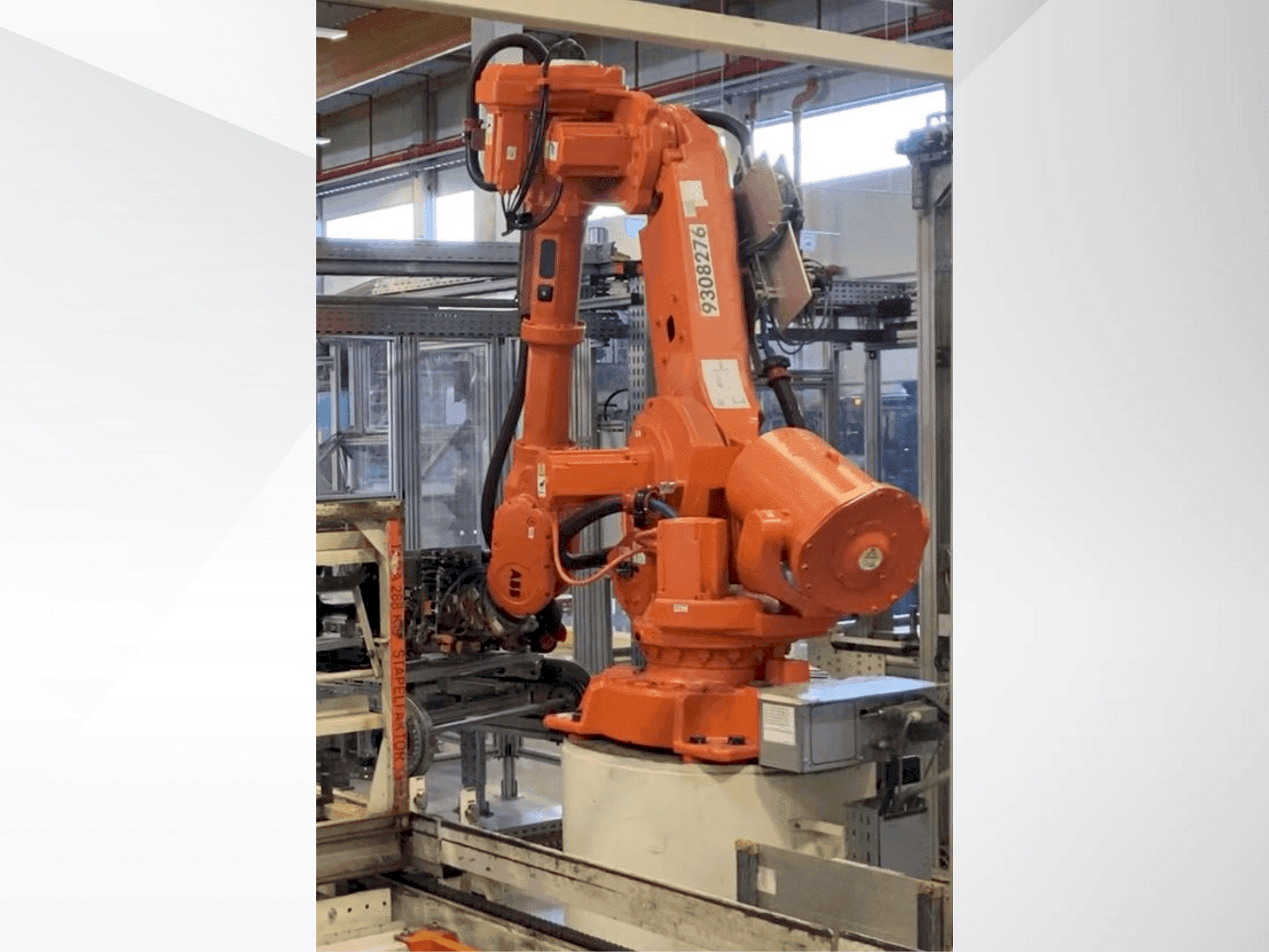 Masina ABB IRB 6640-130/320 eestvaade