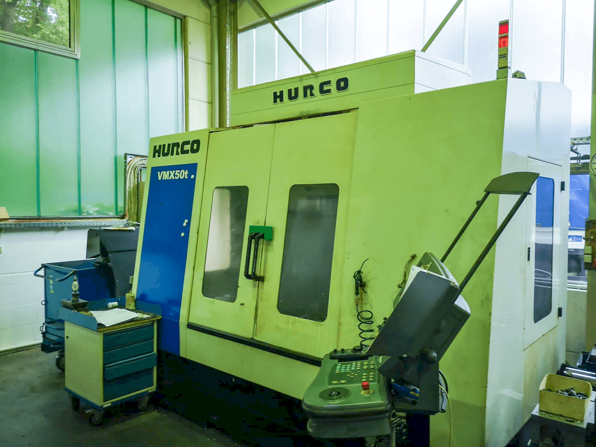 Masina Hurco VMX50t eestvaade