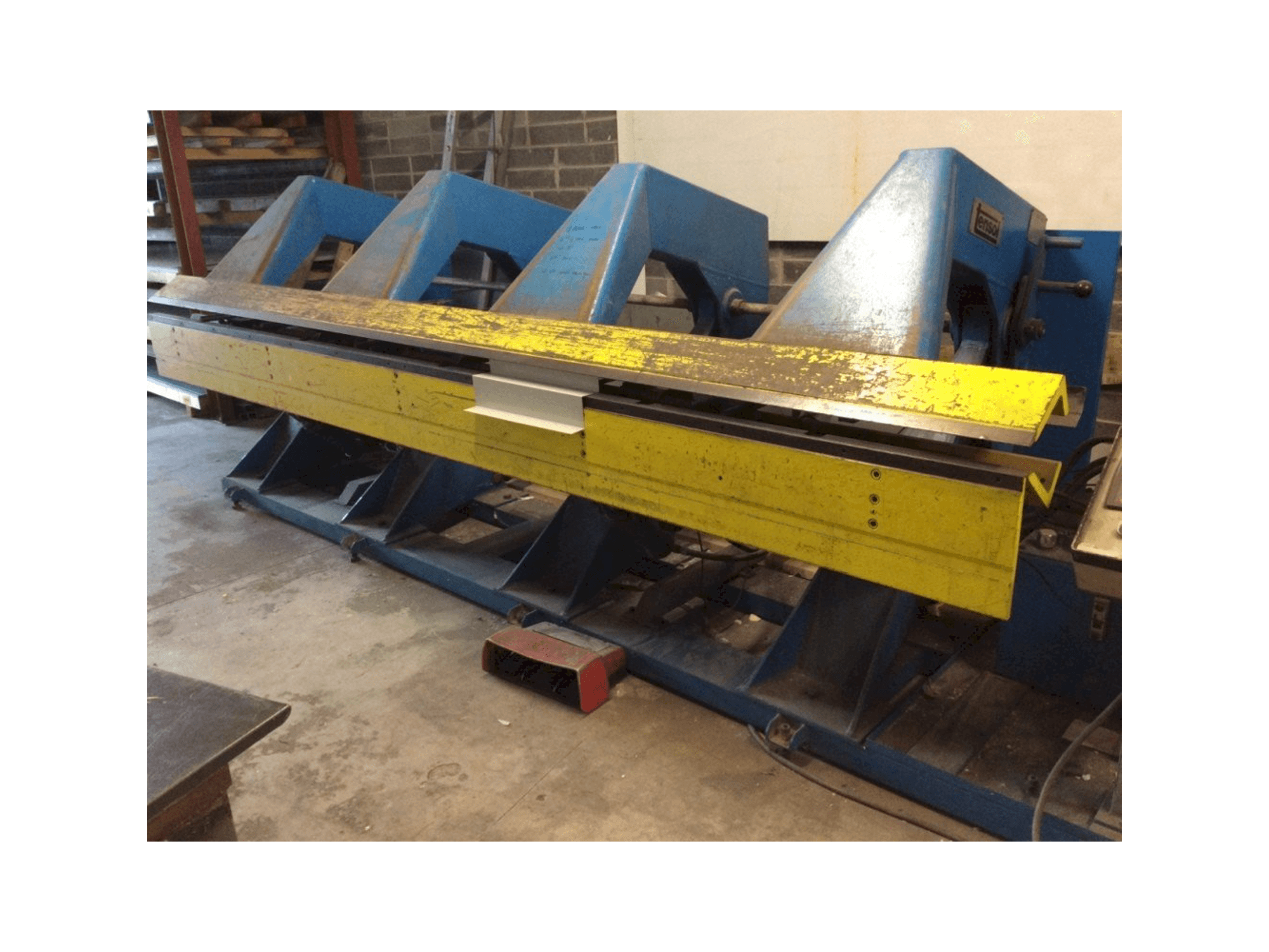 Masina Tensol P200-4 eestvaade