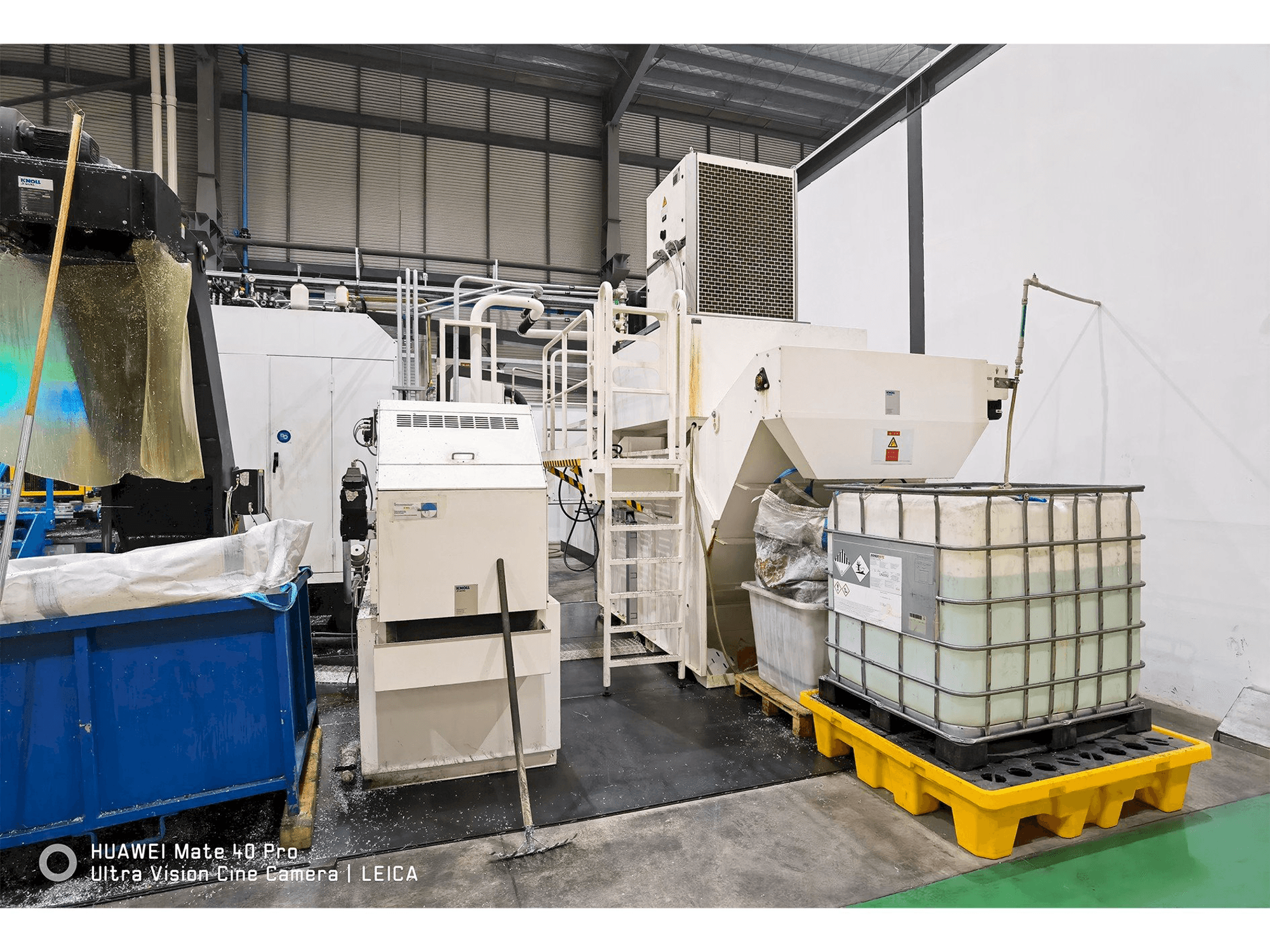 Masina GNUTTI G359 eestvaade