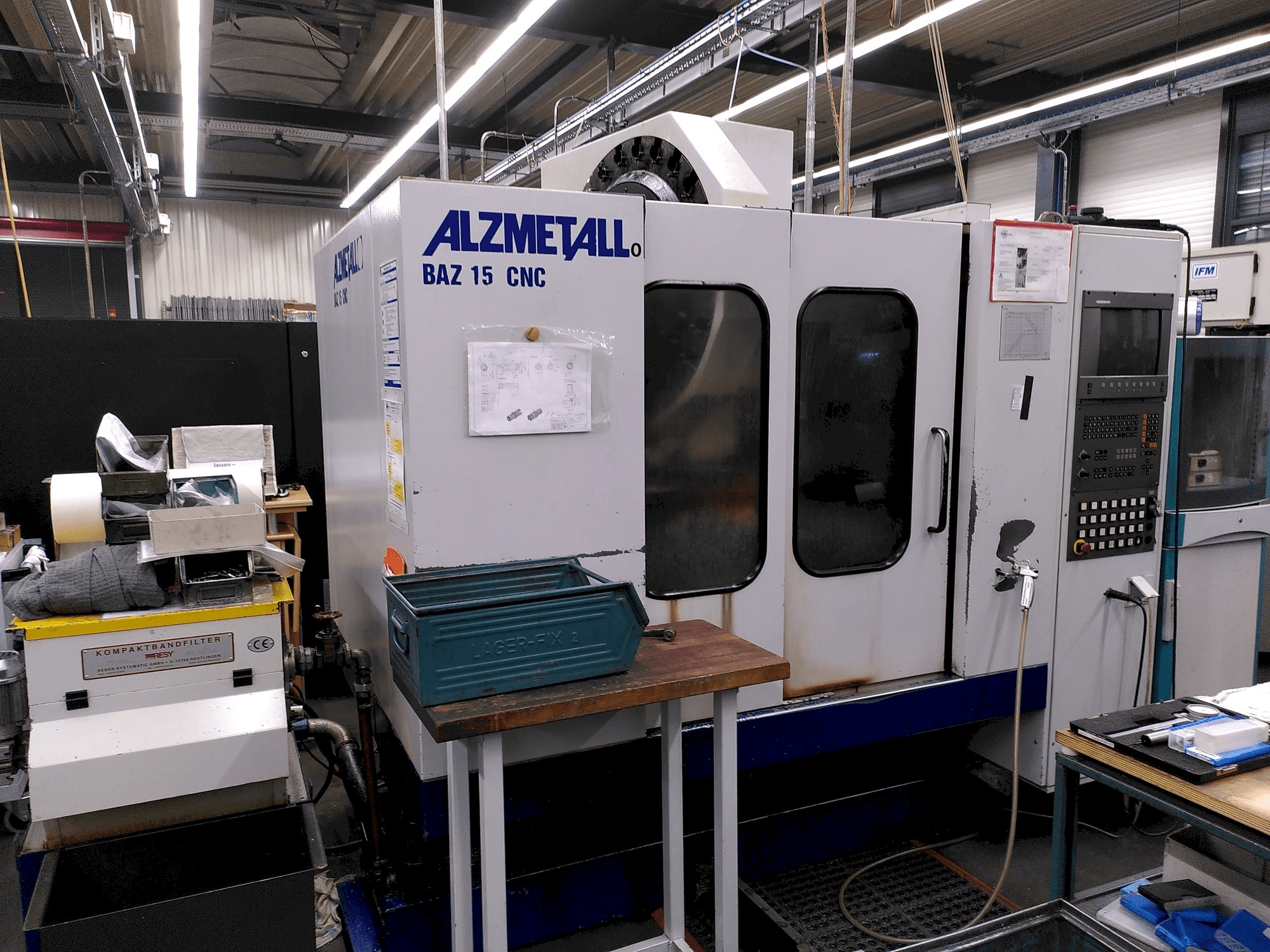 Masina Alzmetall BAZ 15 CNC eestvaade