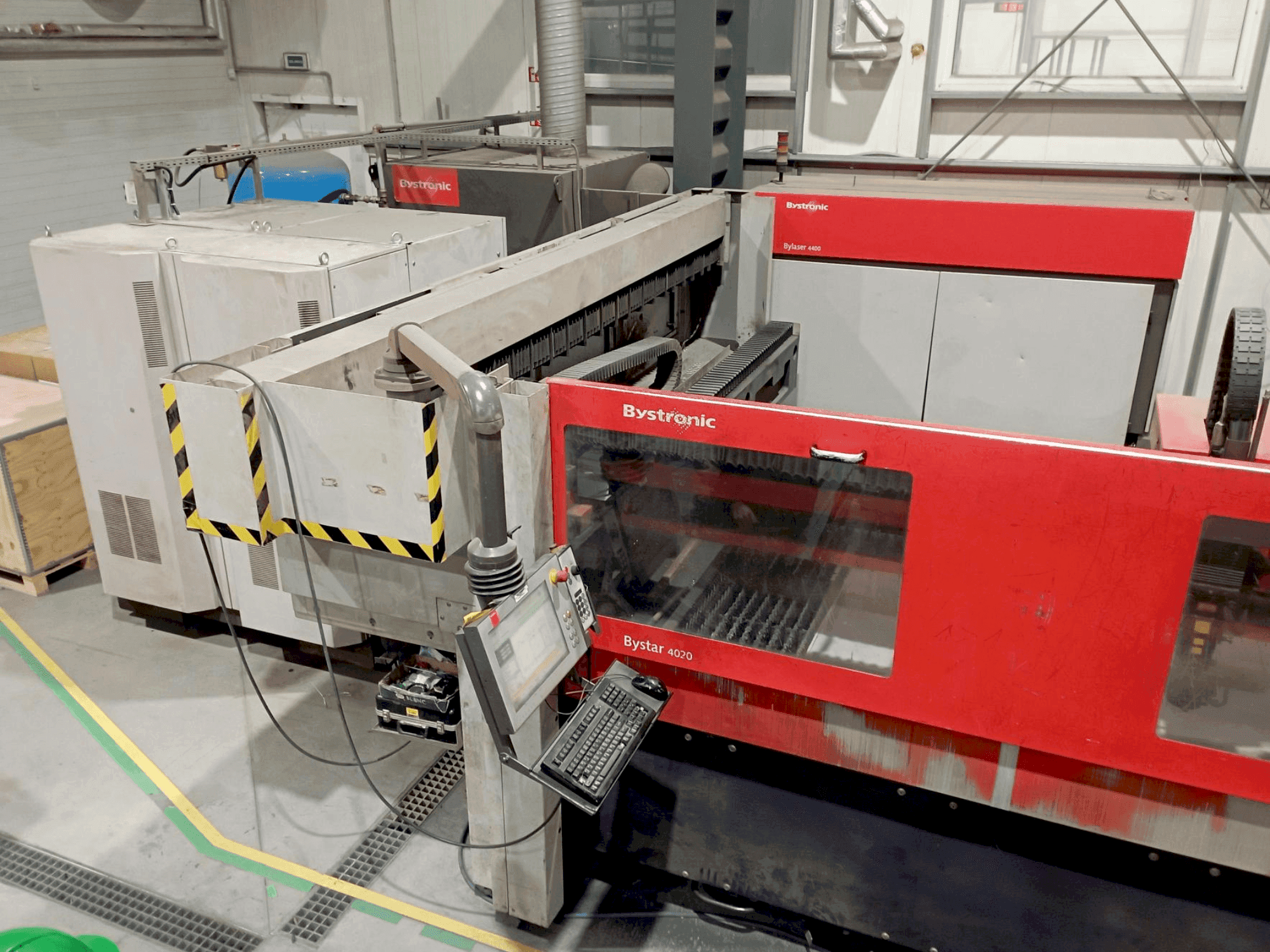 Masina Bystronic ByStar 4020 with ByLaser 4400 eestvaade