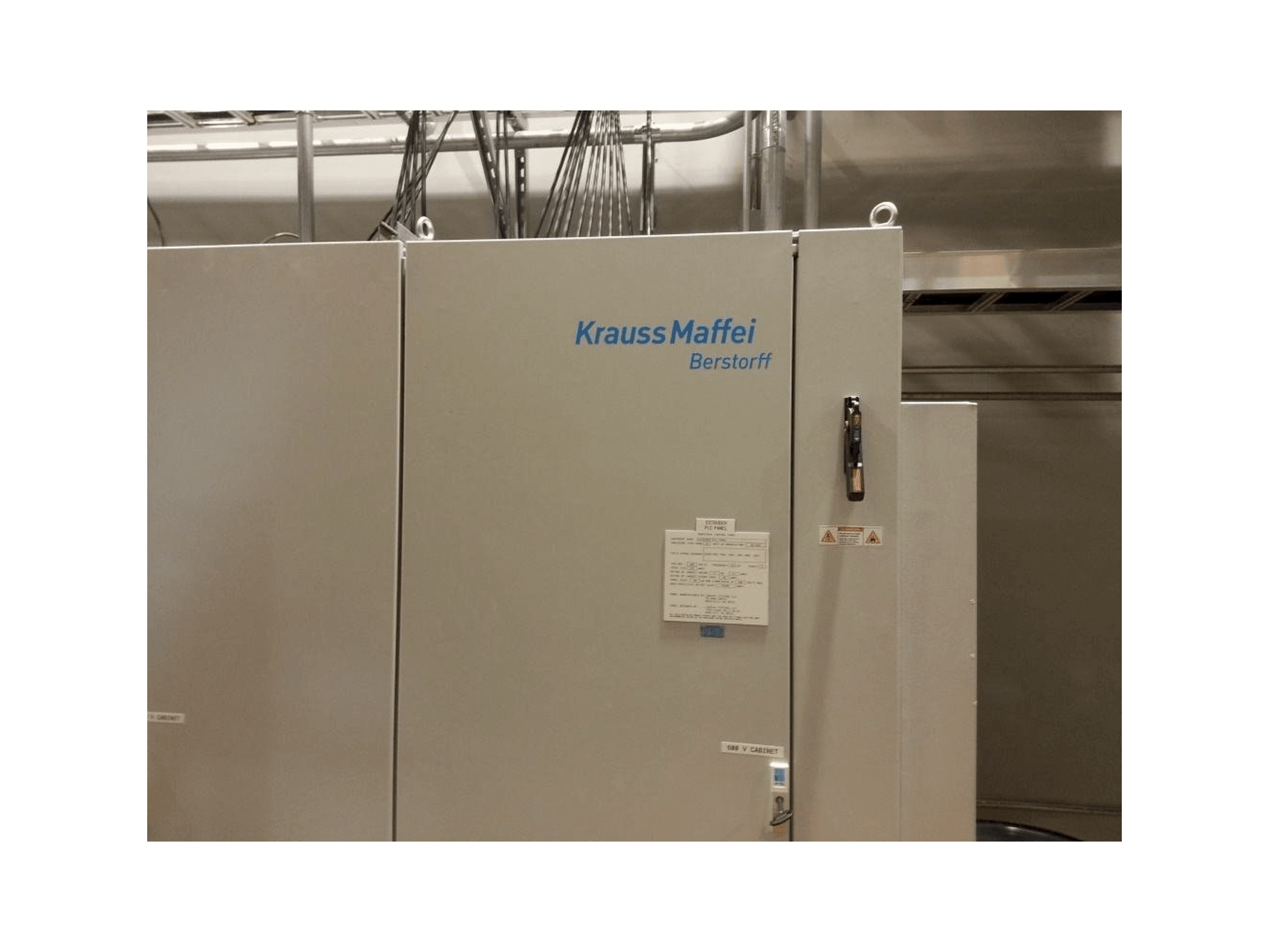 Masina Krauss Maffei Berstorff Extrusion Line eestvaade