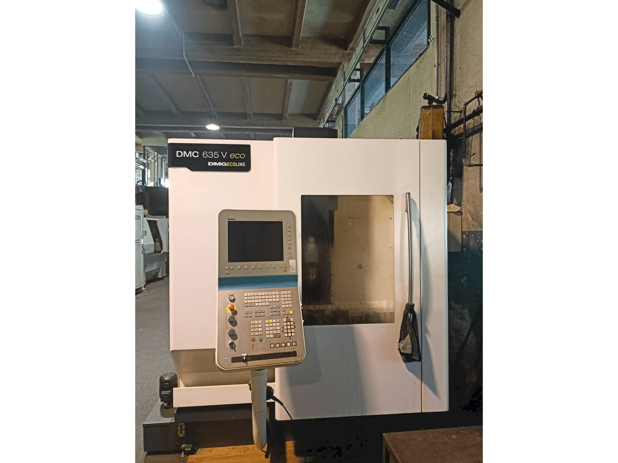 Masina DMG DMC 635V Ecoline eestvaade