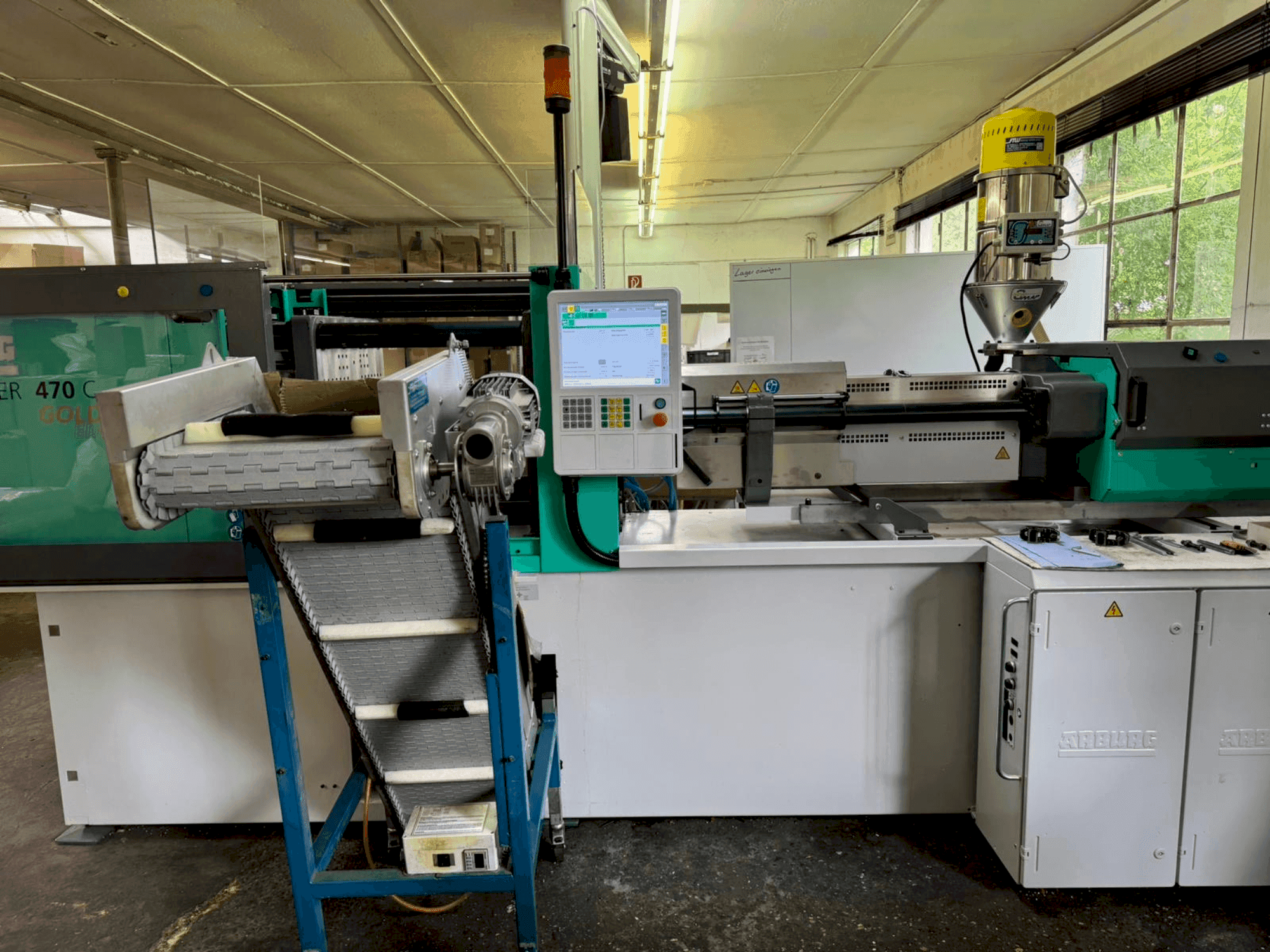 Masina Arburg 470 C 1500-800 eestvaade