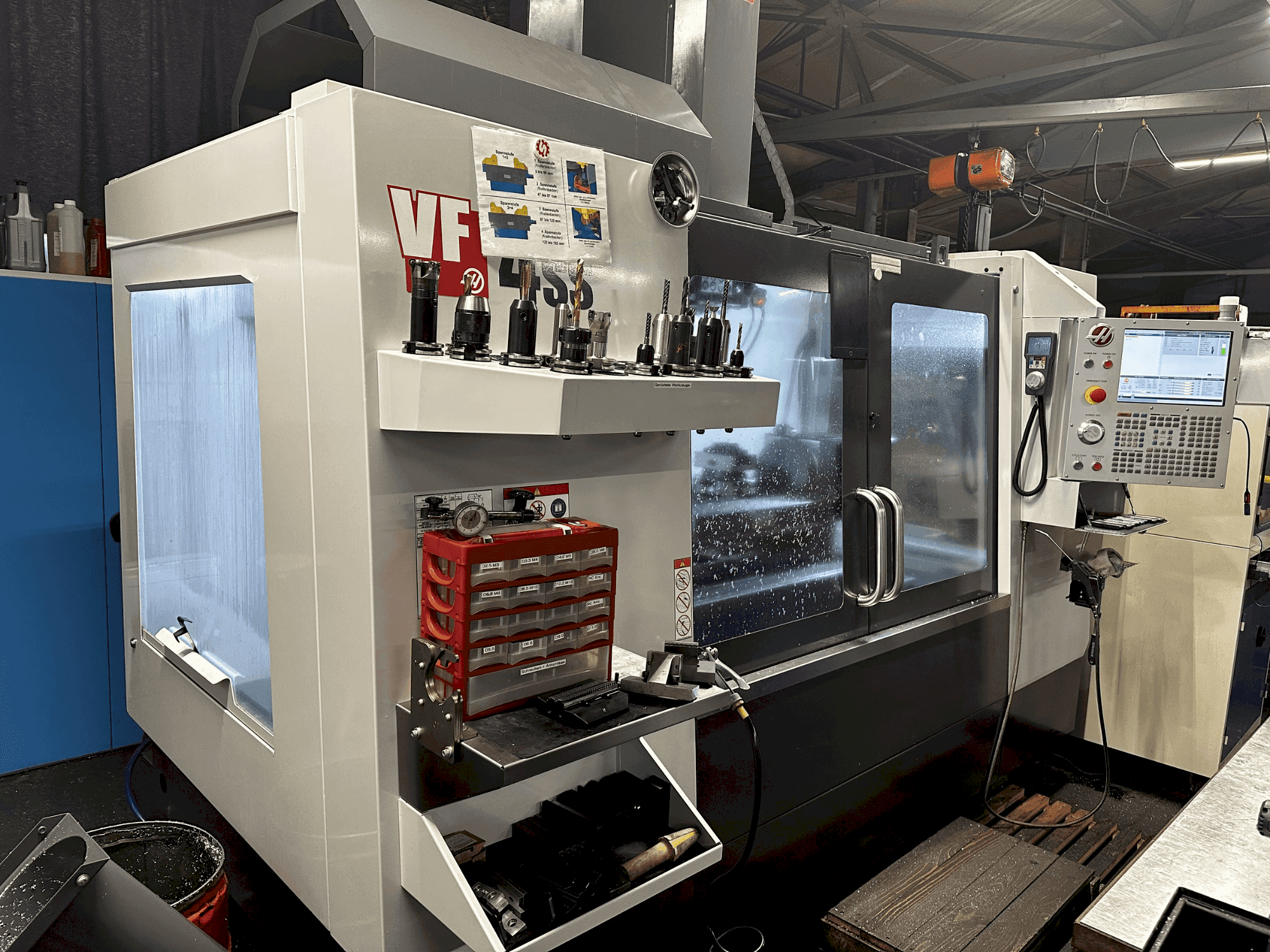 Masina HAAS VF-4SS-EU eestvaade