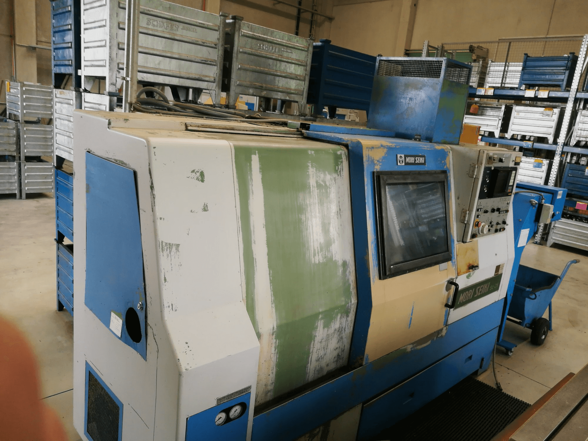 Masinavaade MORI SEIKI SL-25A/500 vasakult