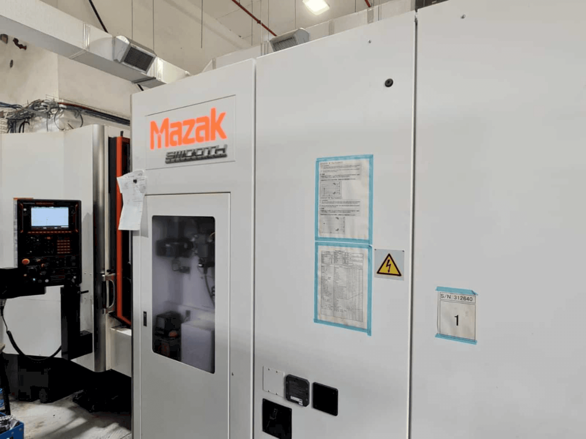 Masina Mazak HCH-4000 eestvaade