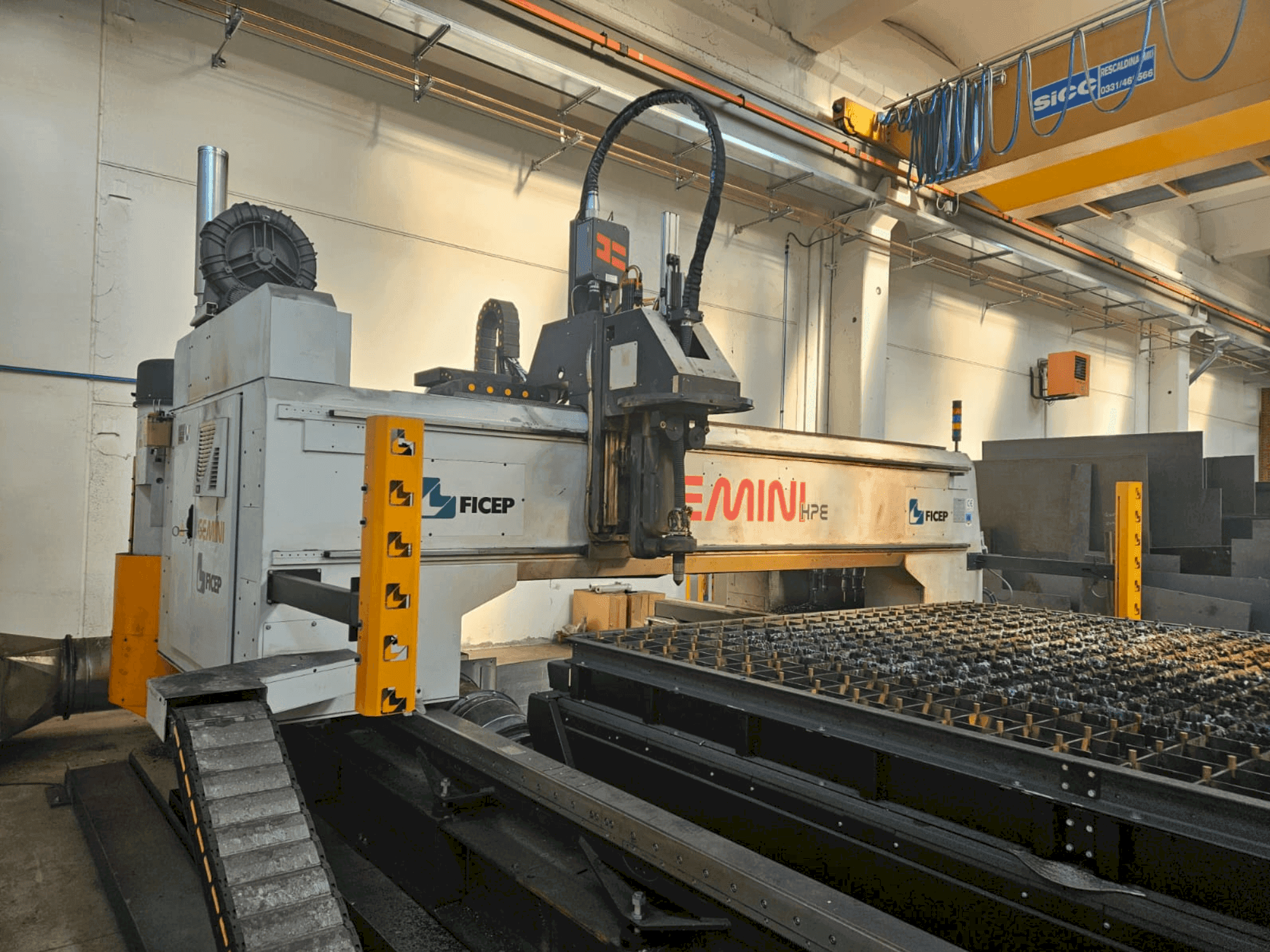 Masina FICEP GEMINI G32 HPE eestvaade