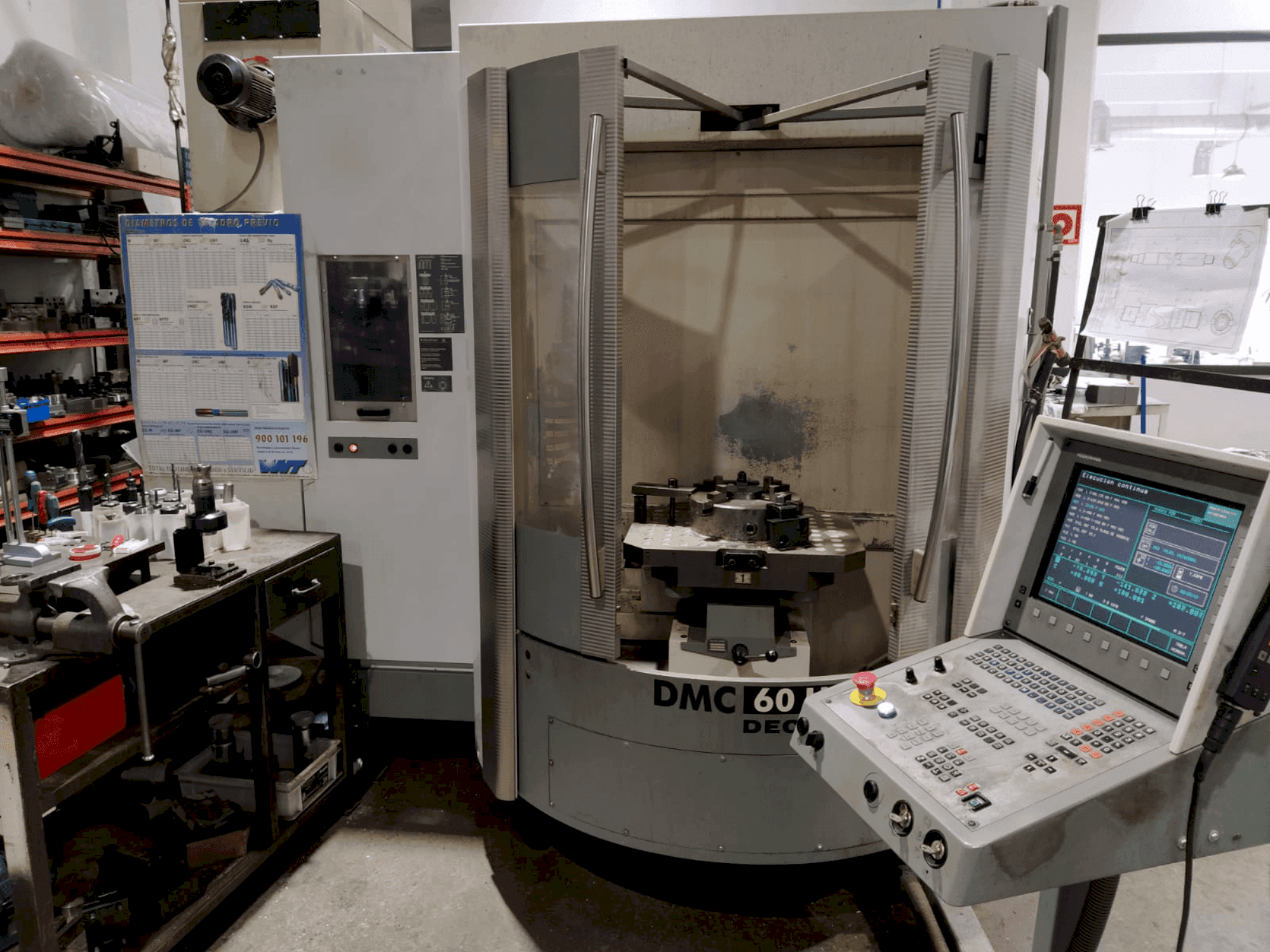 Masina DECKEL DMC 60 U hi-dyn eestvaade