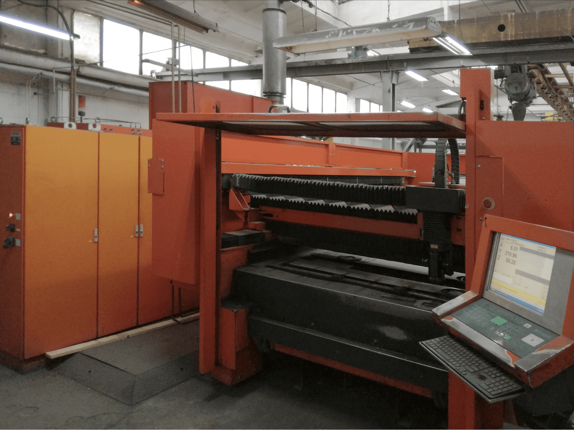 Masinavaade Bystronic BySprint 3015 paremalt