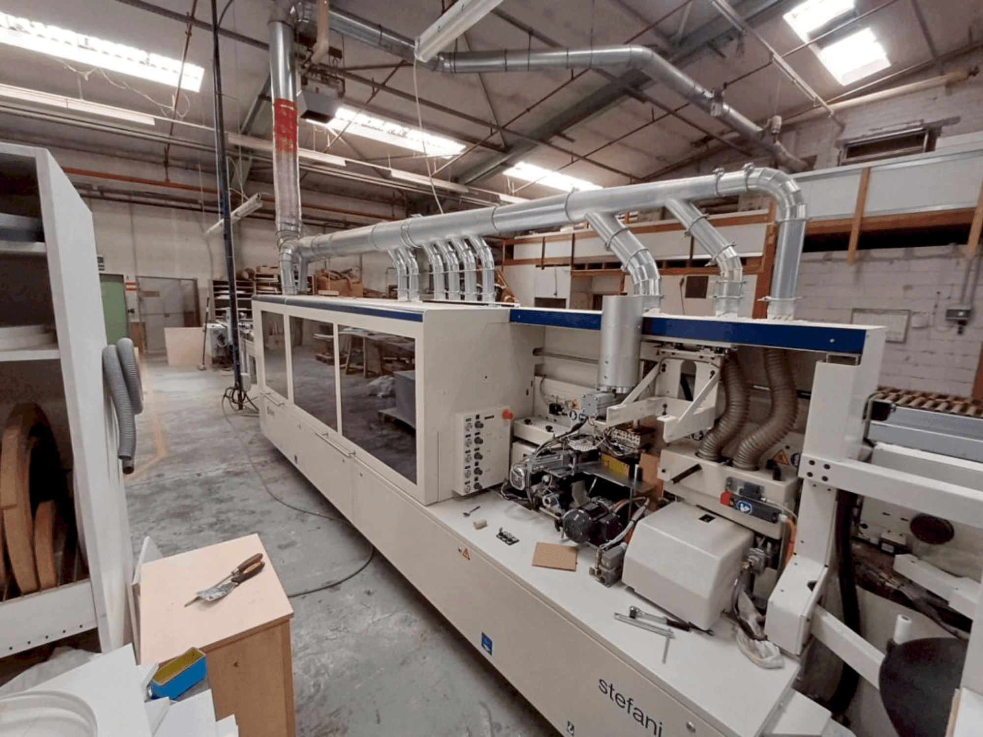 Masina SCM STEFANI MD RM eestvaade