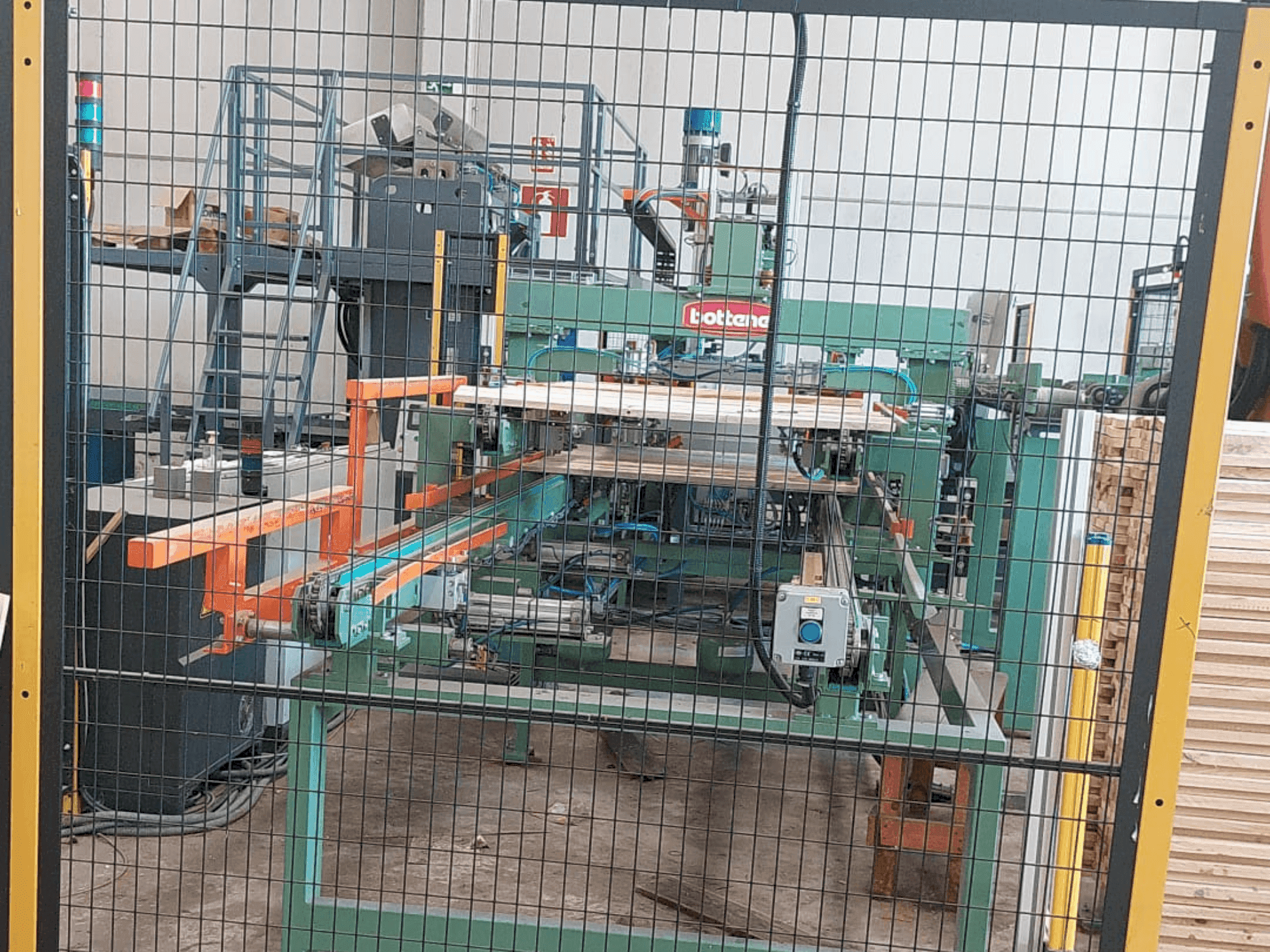 Masina MAQUINARIA LDM VPS 2103 eestvaade