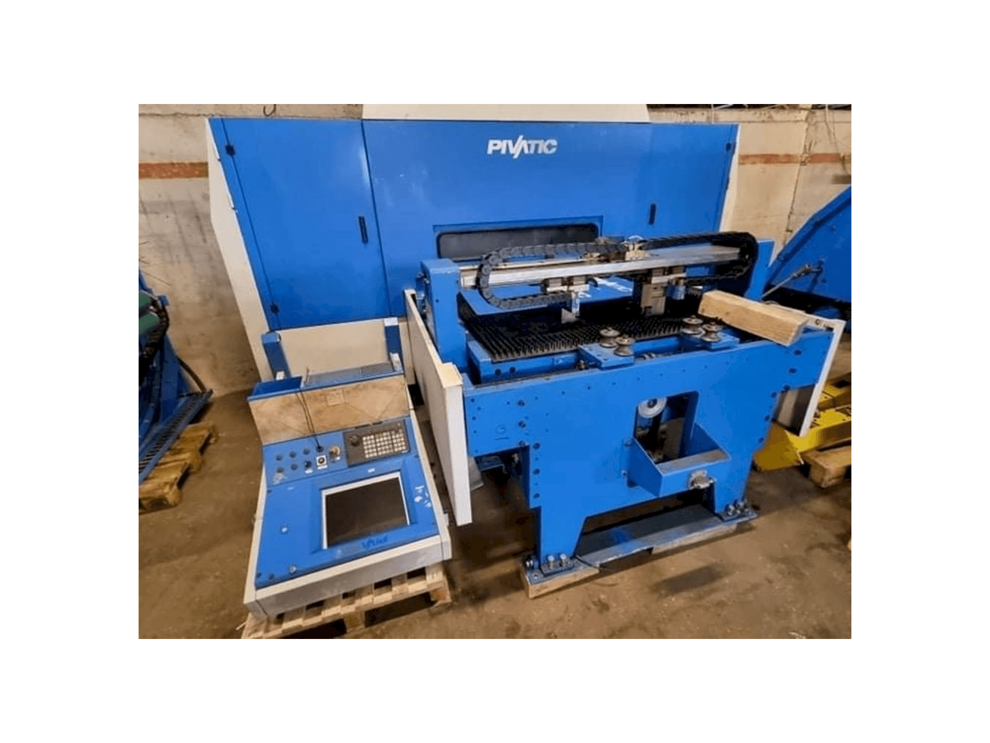 Masina Pivatic PCC125 eestvaade