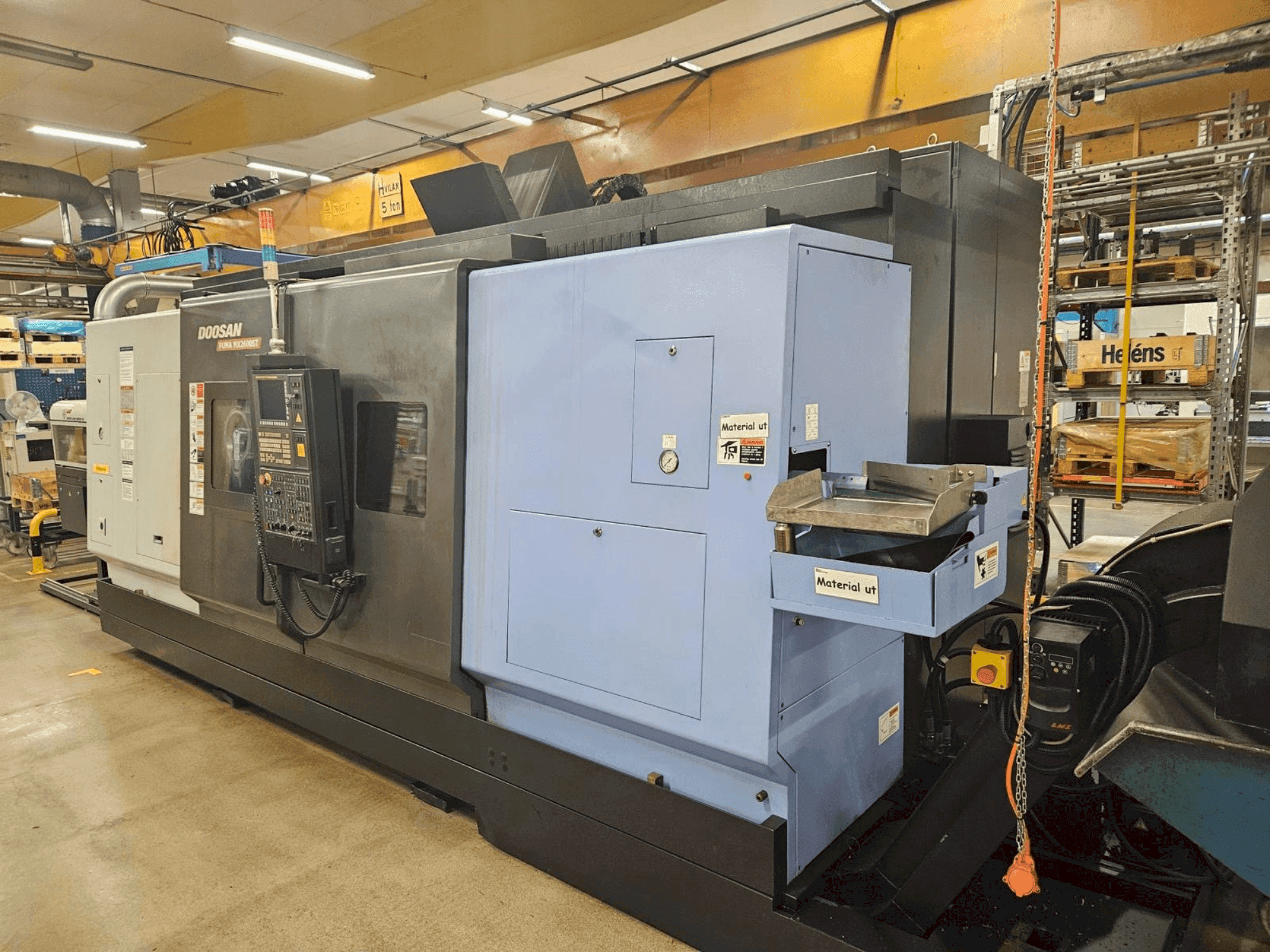 Masina DOOSAN Puma MX2600ST (2013) eestvaade