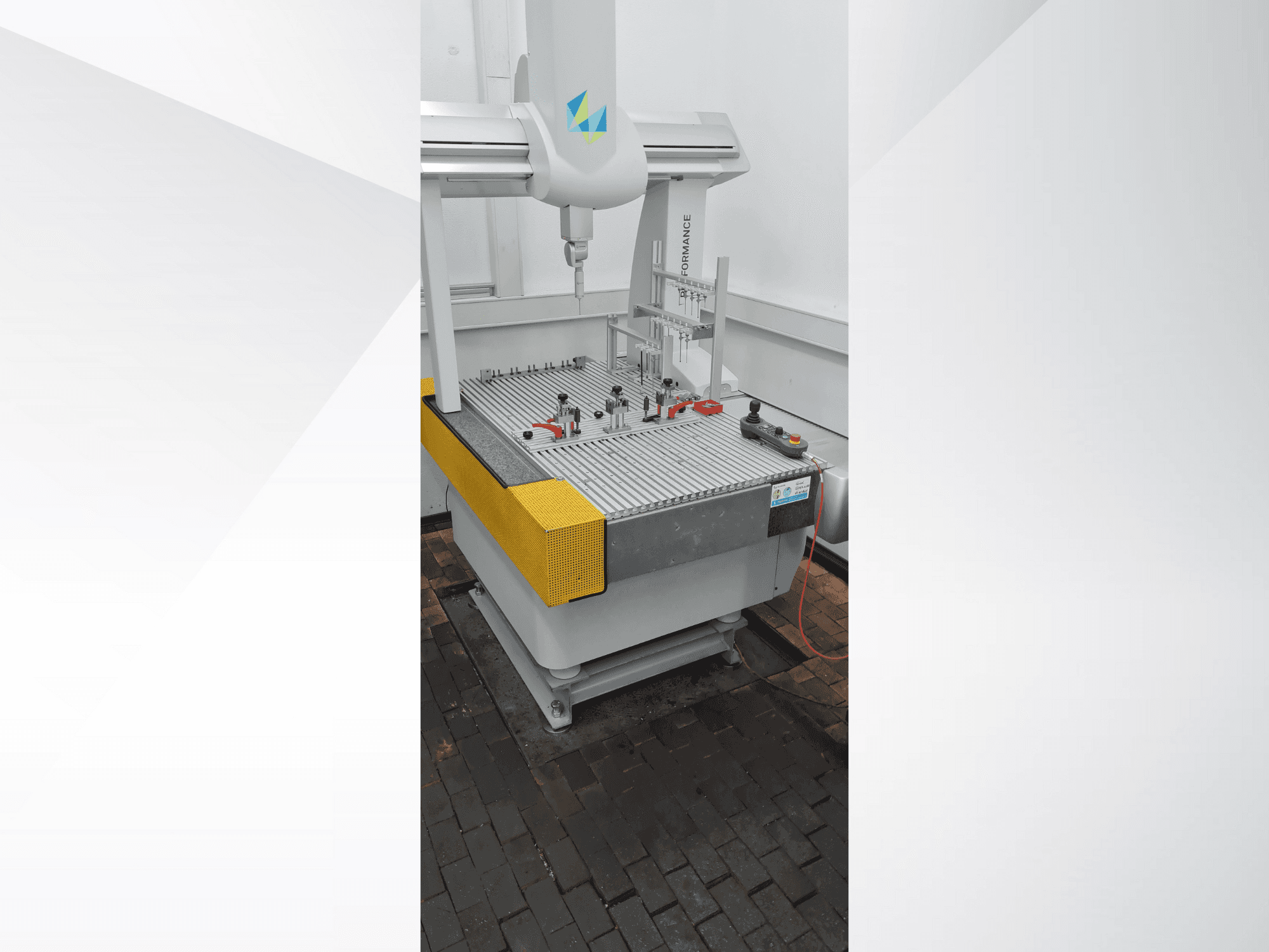 Masina Hexagon Global 07.07.05 eestvaade