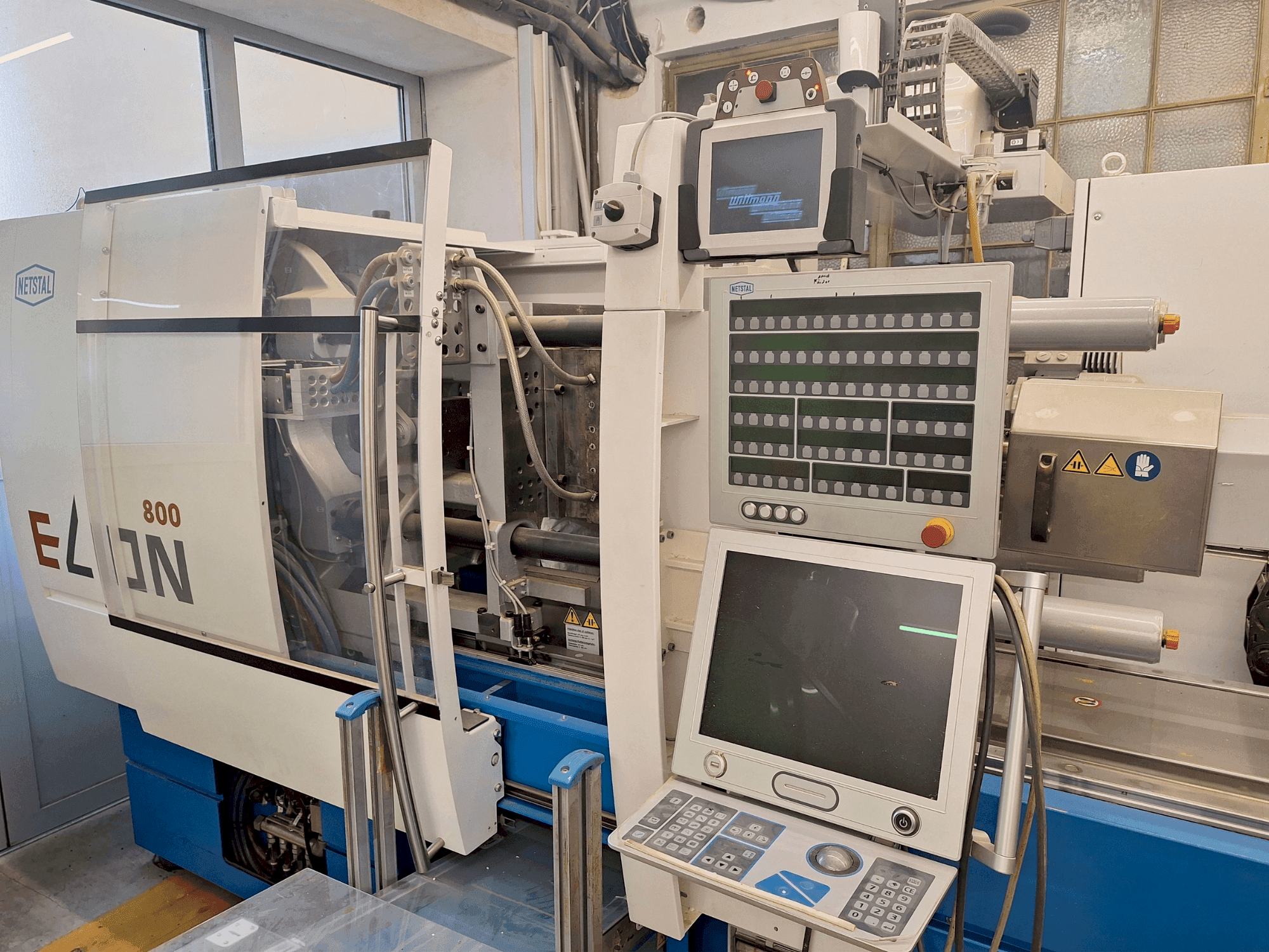 Masina Netstal Elion 800-270 eestvaade