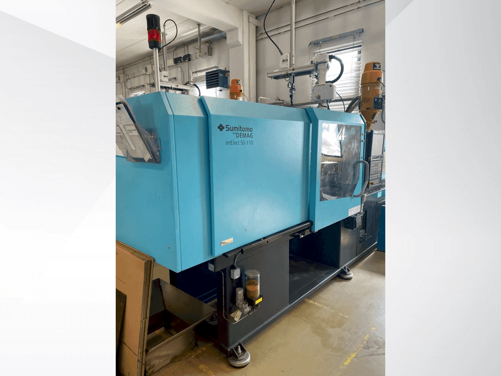 Masina DEMAG IntElect 50/370-110 eestvaade