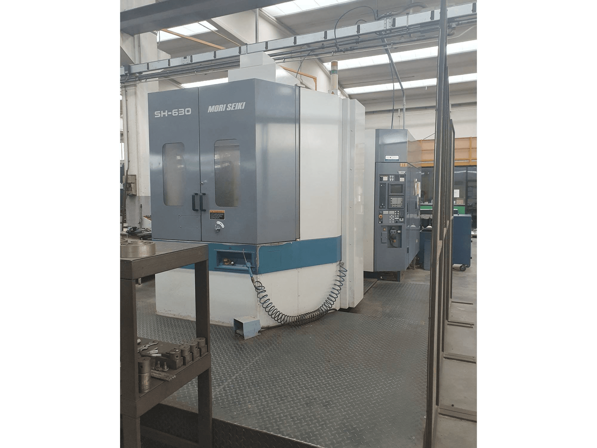 Masina MORI SEIKI SH-630 eestvaade