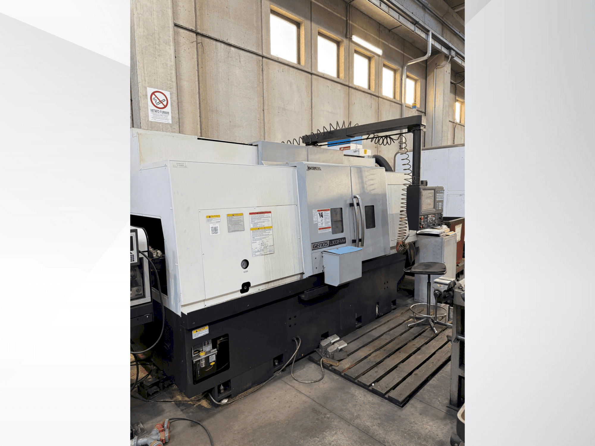 Masina Okuma Genos L 300E-MY-e eestvaade