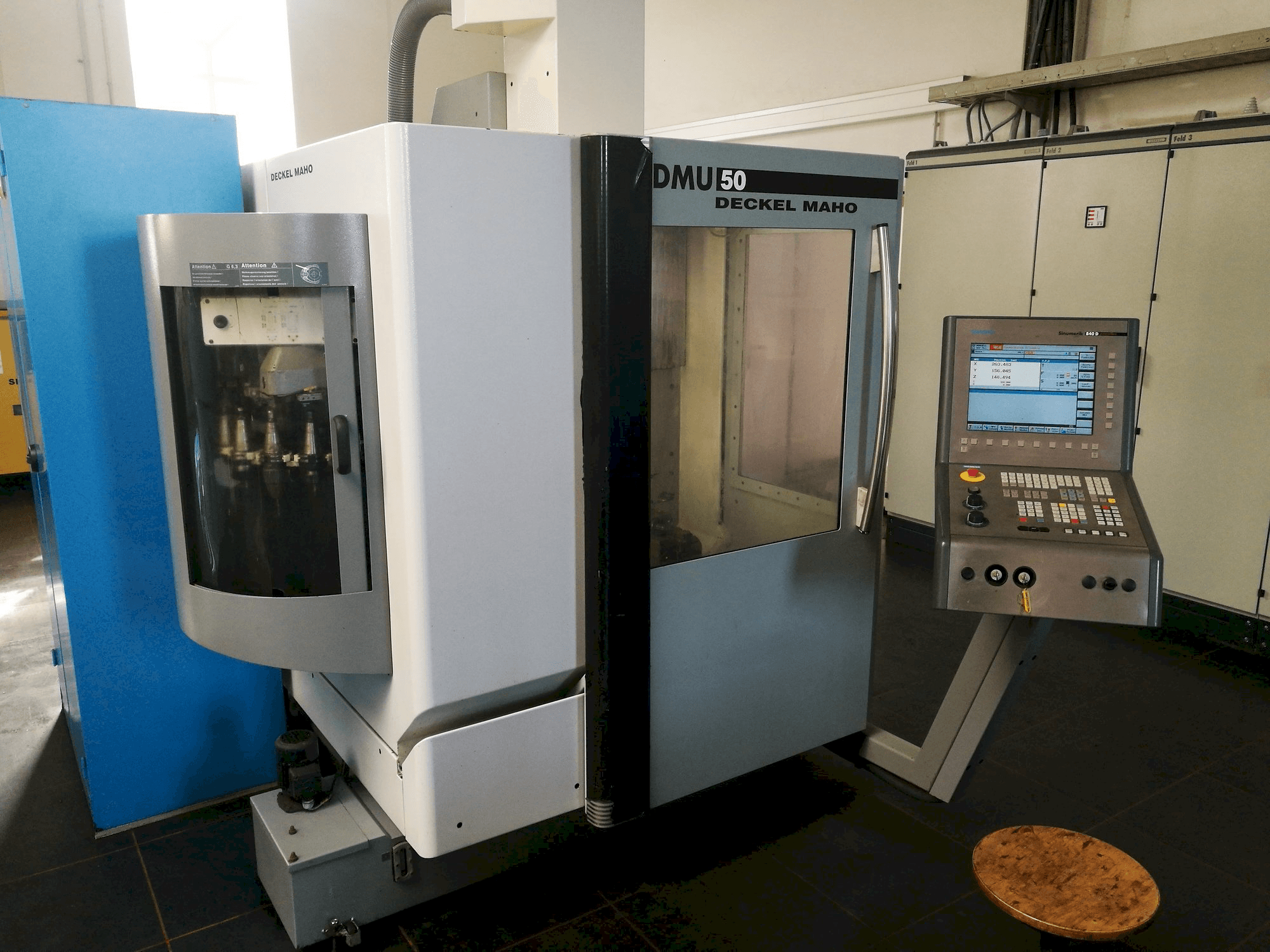 Masina DECKEL MAHO DMU 50 eestvaade