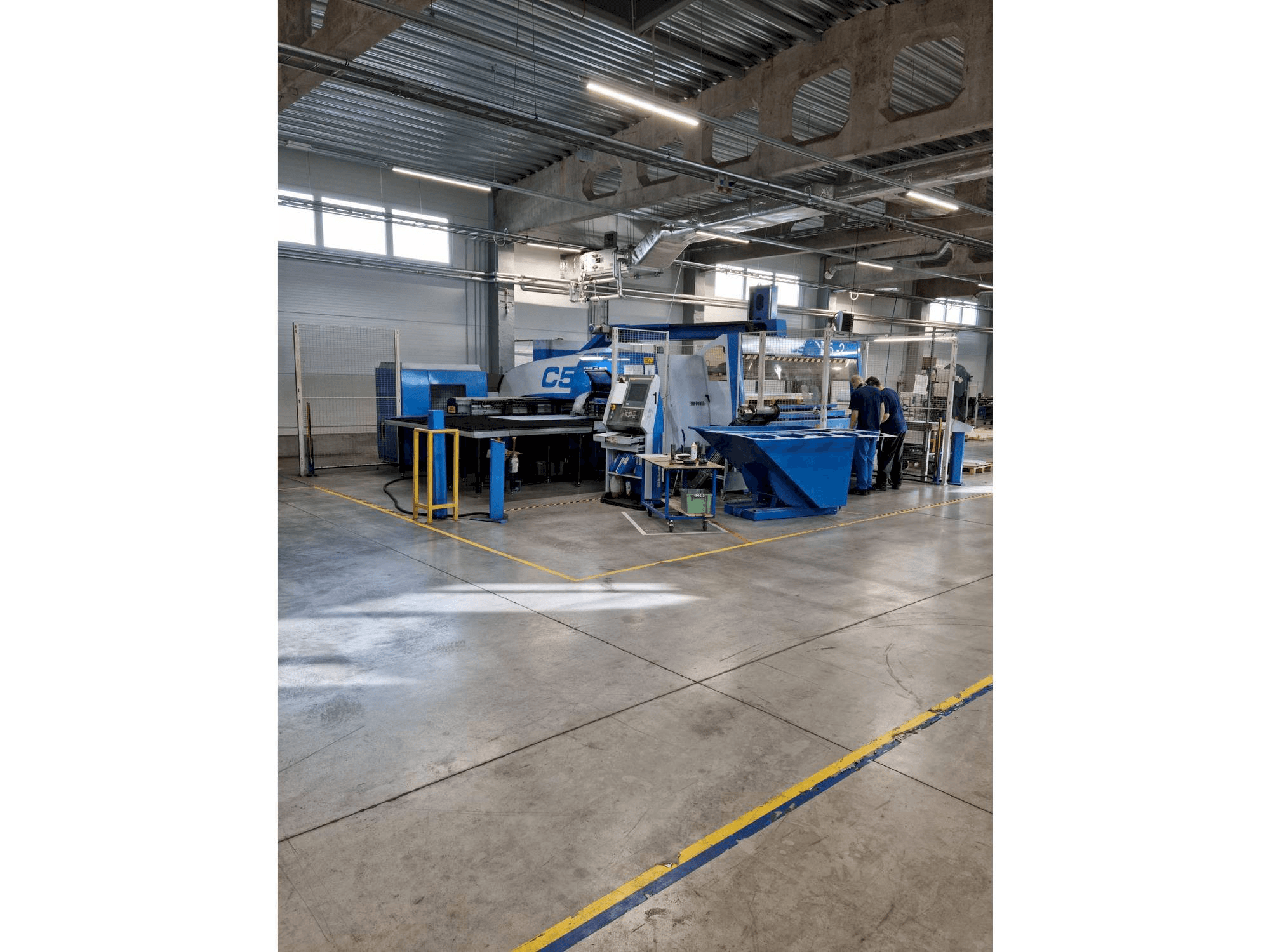 Masina Finn-Power C5 + Compact Express vasaku külje vaade