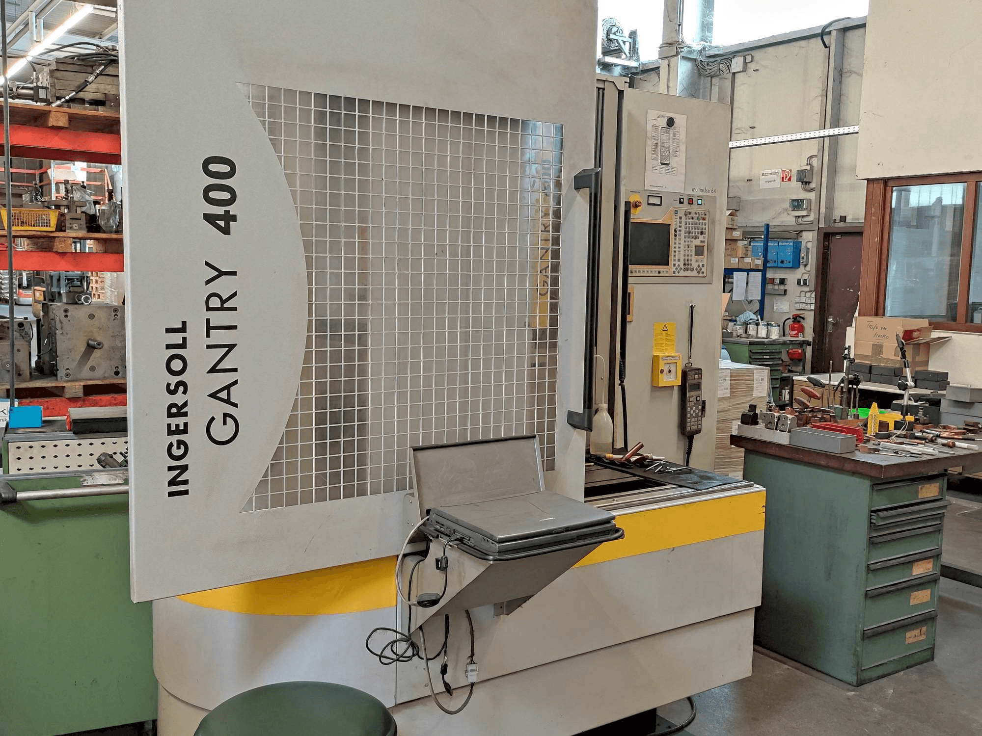 Masina INGERSOLL GANTRY 400 eestvaade