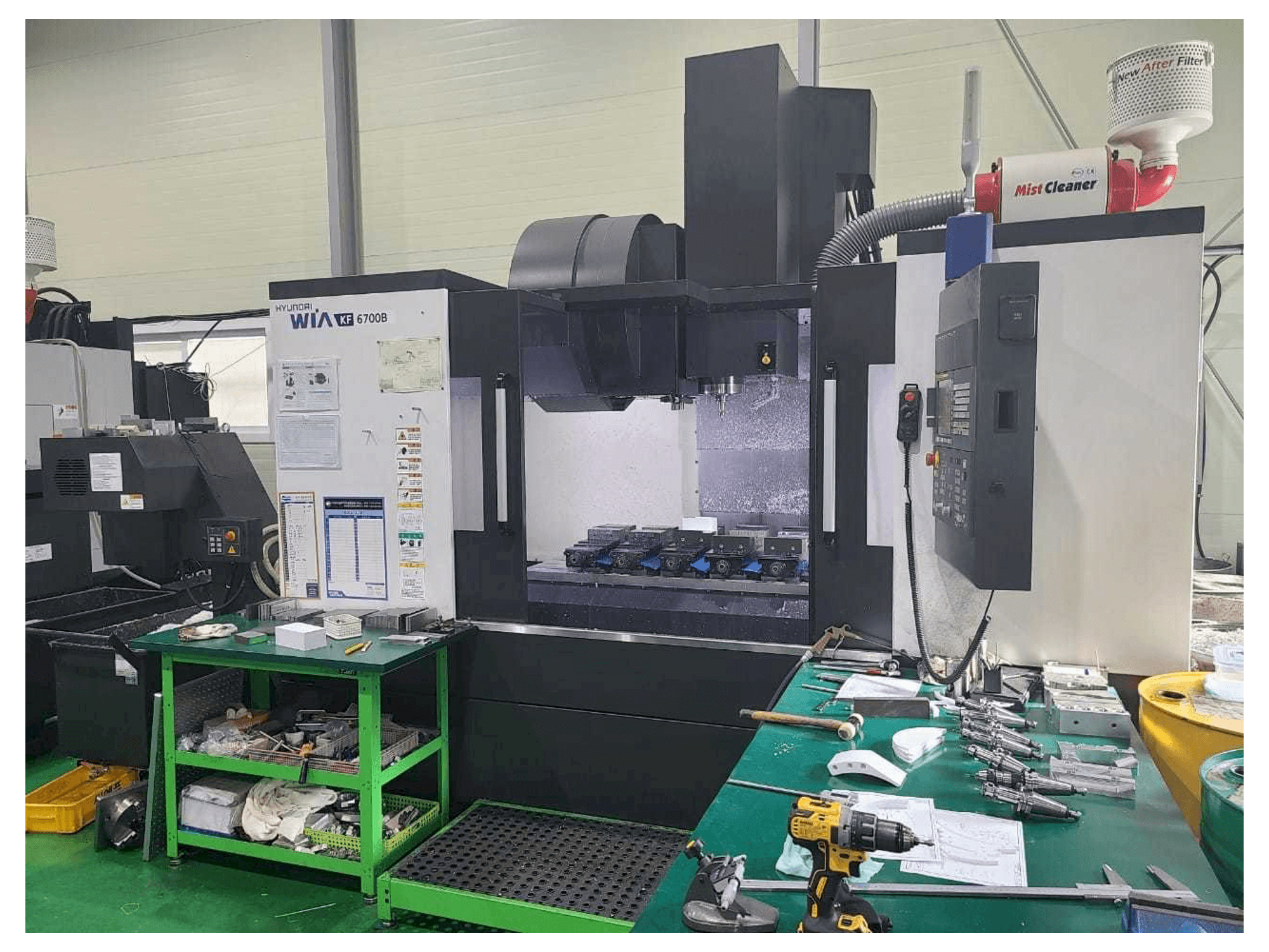 Masina Hyundai Wia KF 6700B eestvaade