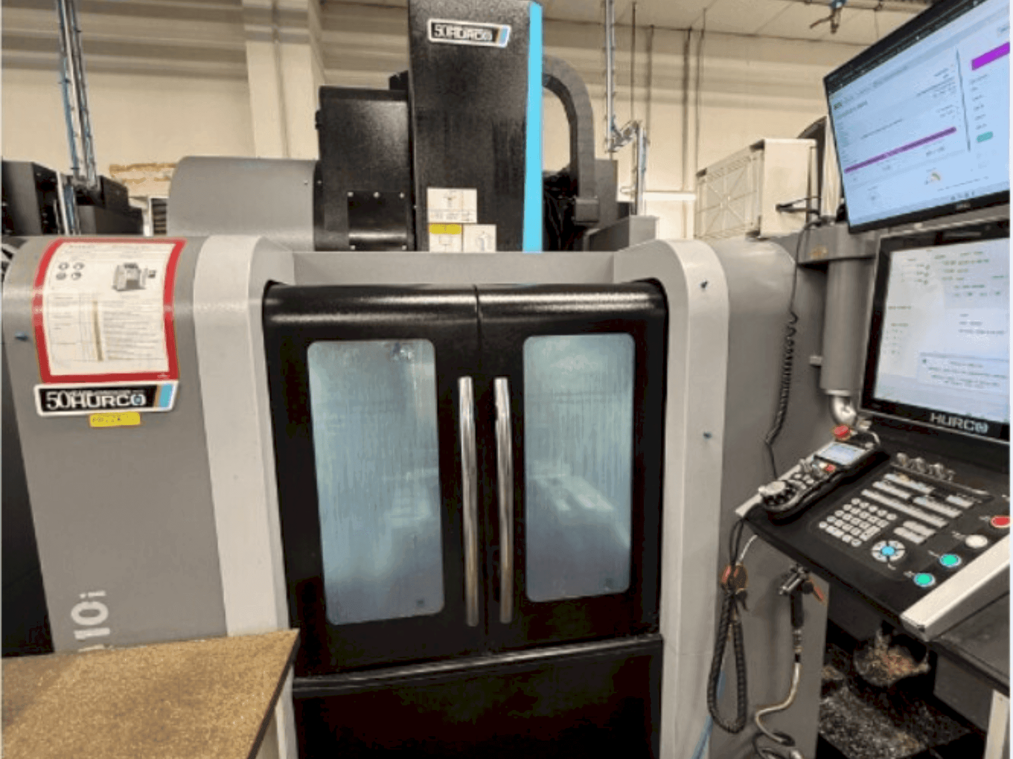 Masina Hurco VM10i eestvaade