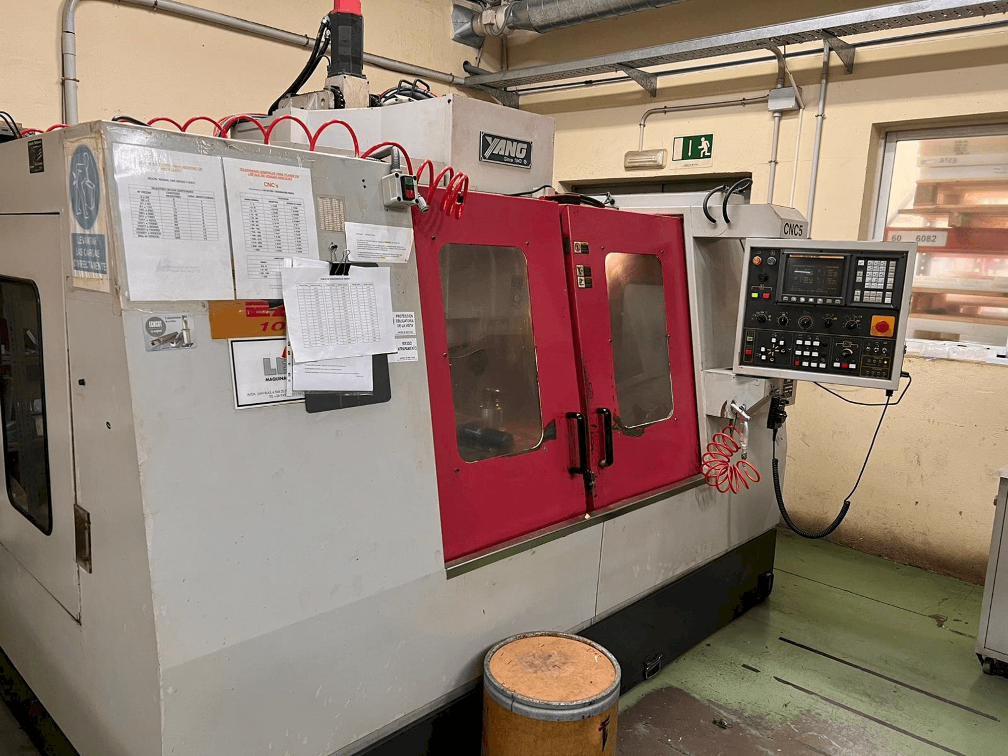 Masina Yang SMV -1000 eestvaade