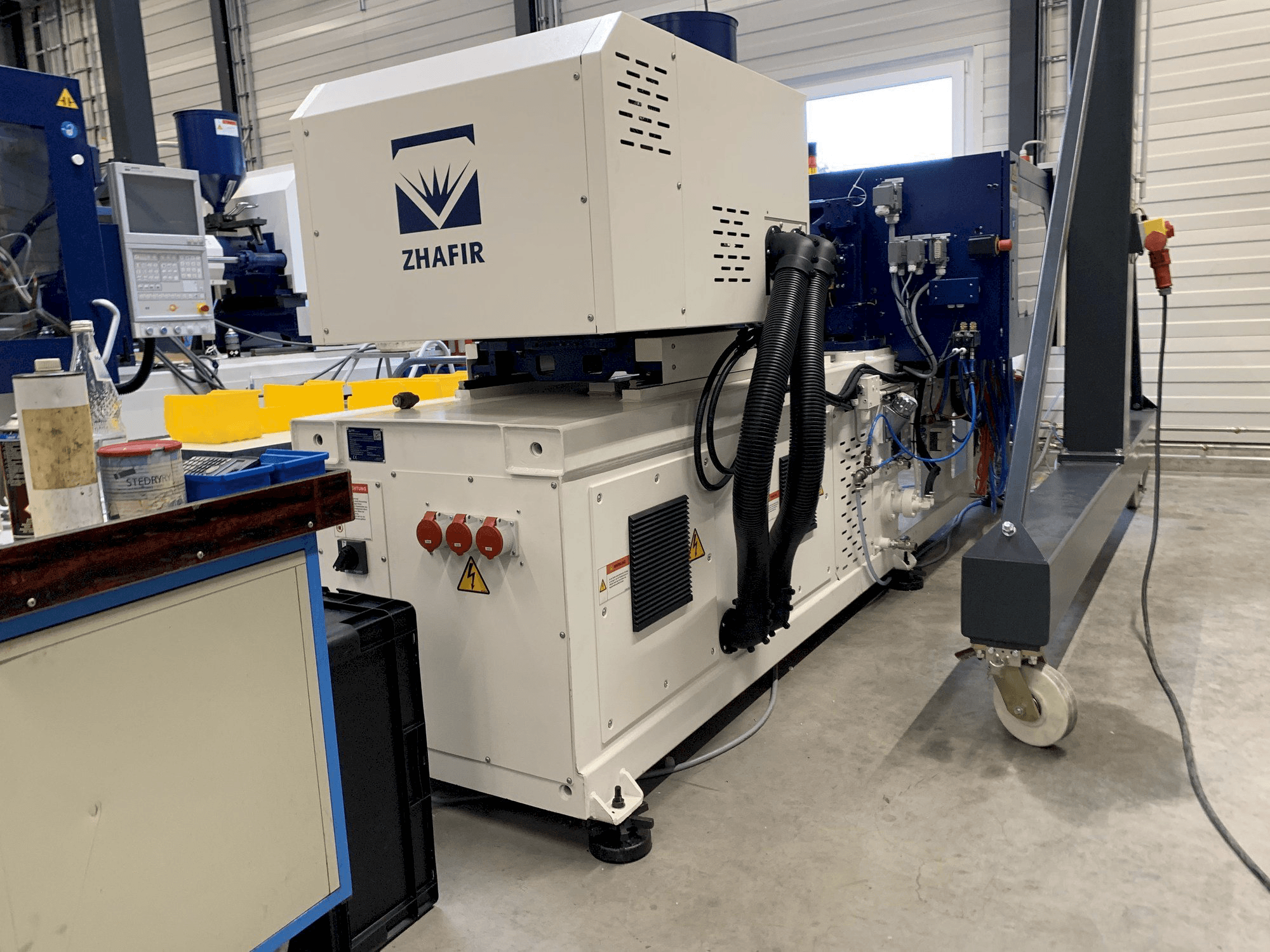 Masina ZHAFIR ZERES 600 Haitian vasaku külje vaade