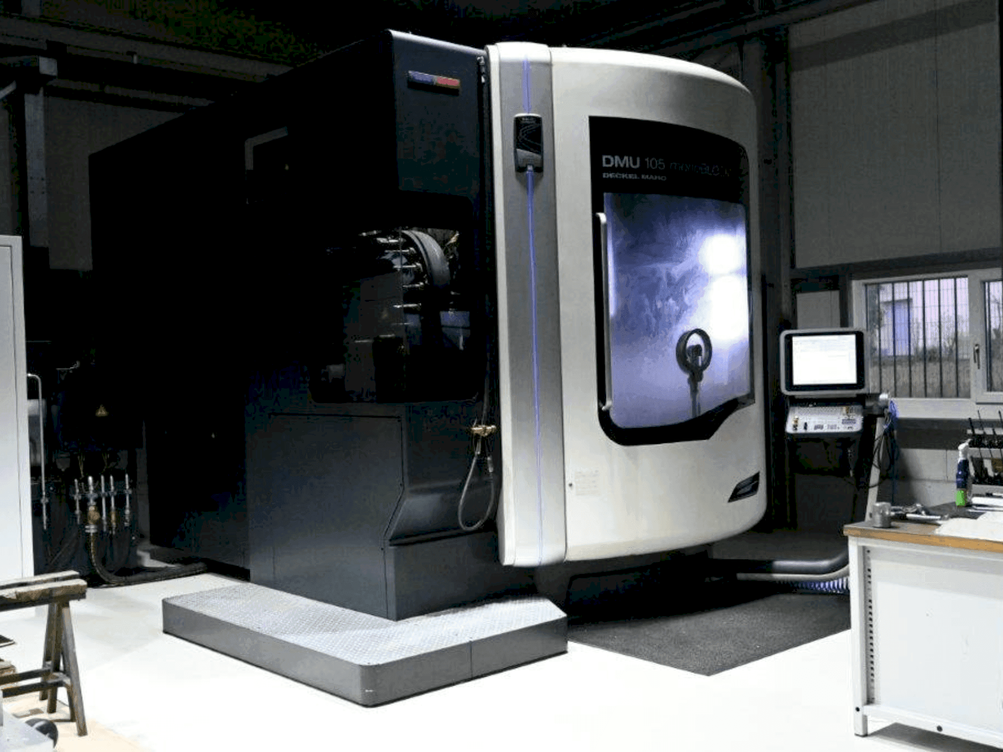 Masina DMG DMU 105 MonoBlock eestvaade