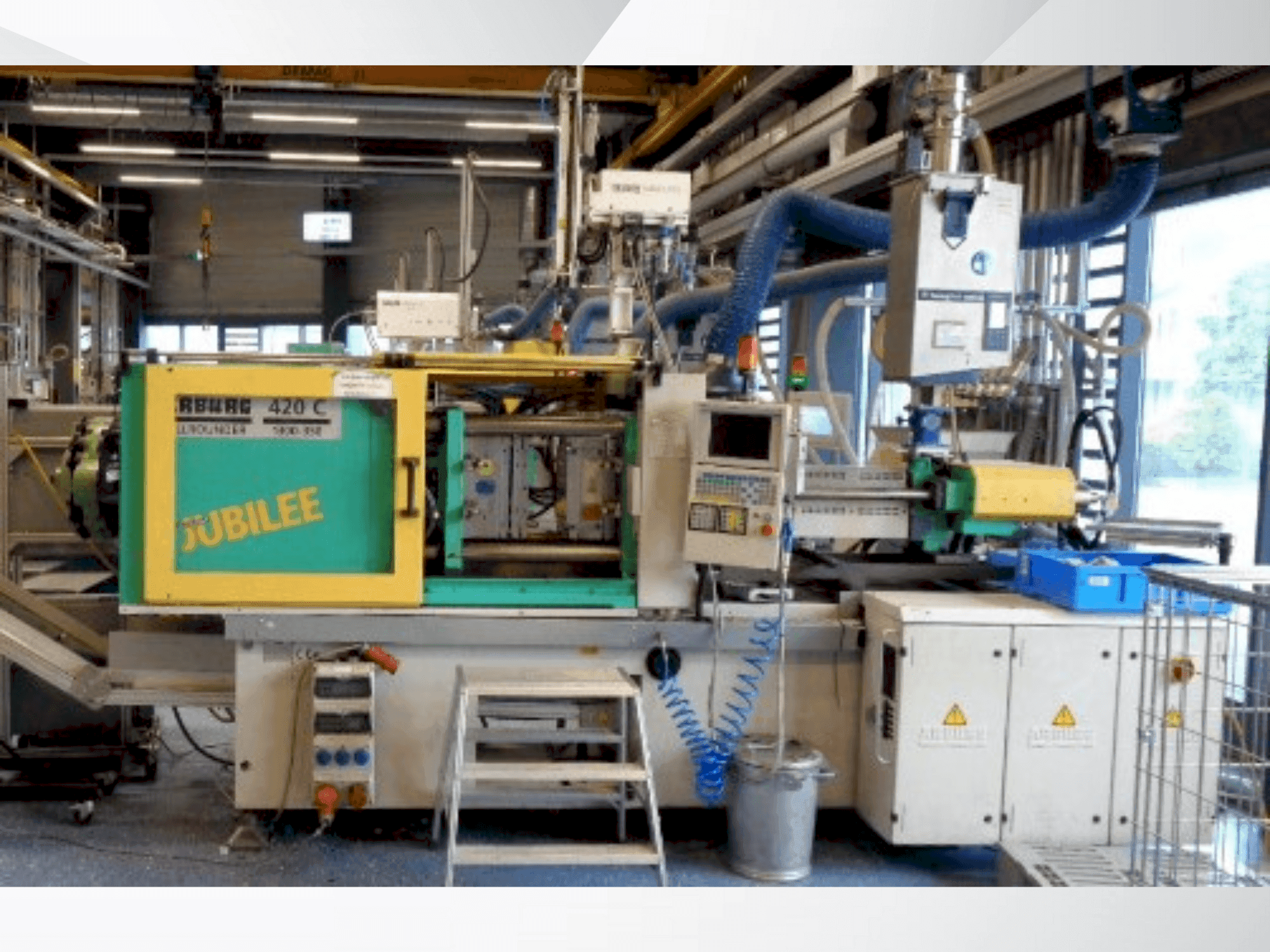 Masina Arburg Allrounder 420 C 1300-350 eestvaade