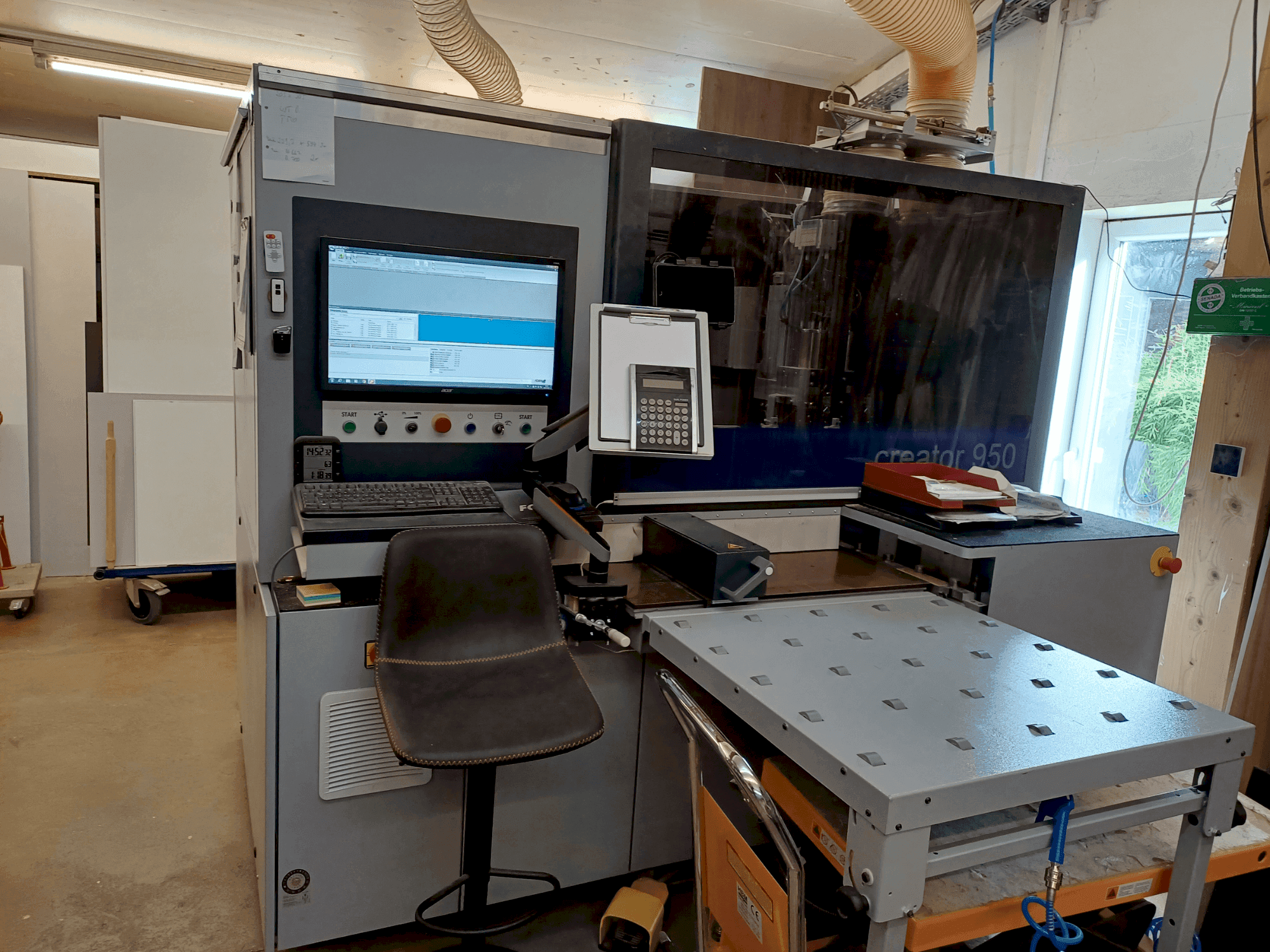 Masina FORMAT4 CNC CREATOR 950 eestvaade