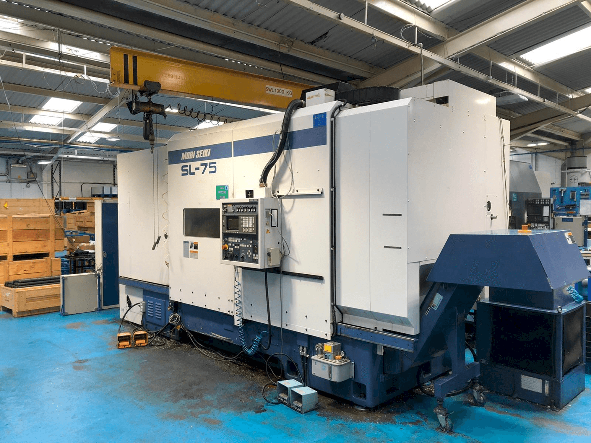 Masina MORI SEIKI SL75 eestvaade