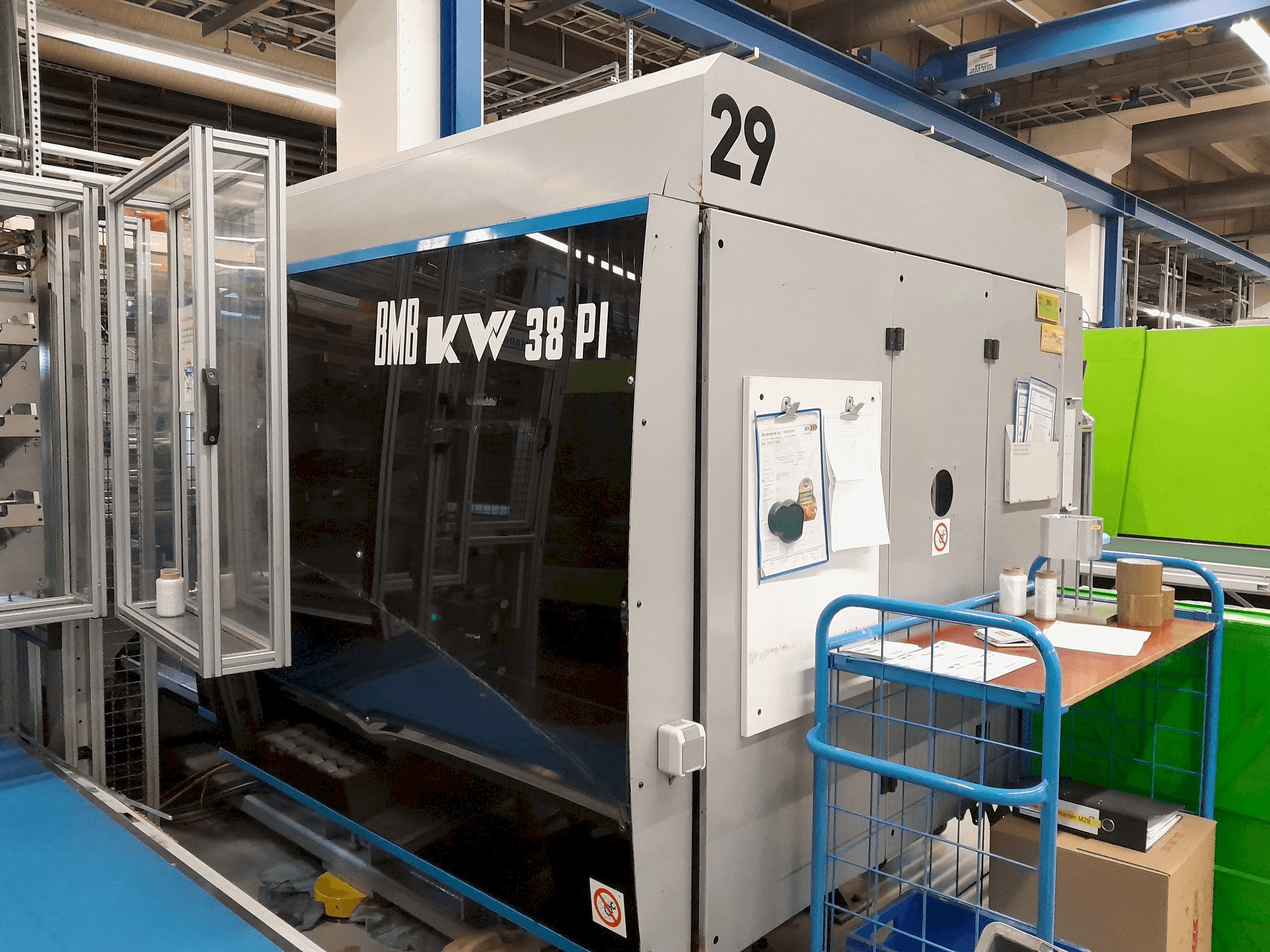 Masina BMB KW 38 PI/1300 eestvaade