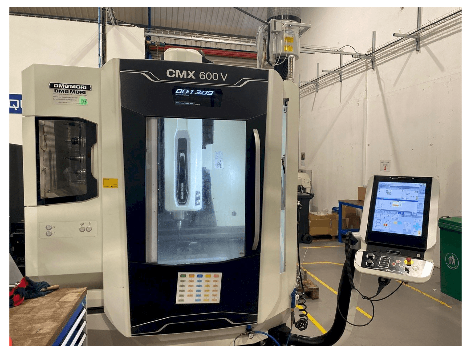 Masina DMG CMX 600 V eestvaade