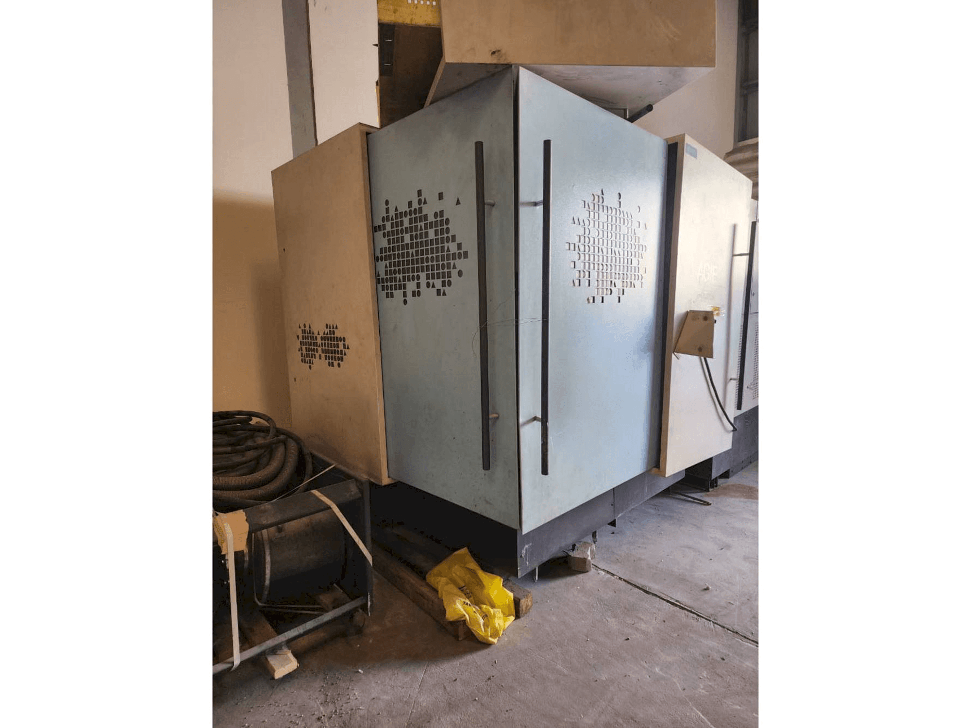 Masina AGIE Challenge 2 eestvaade