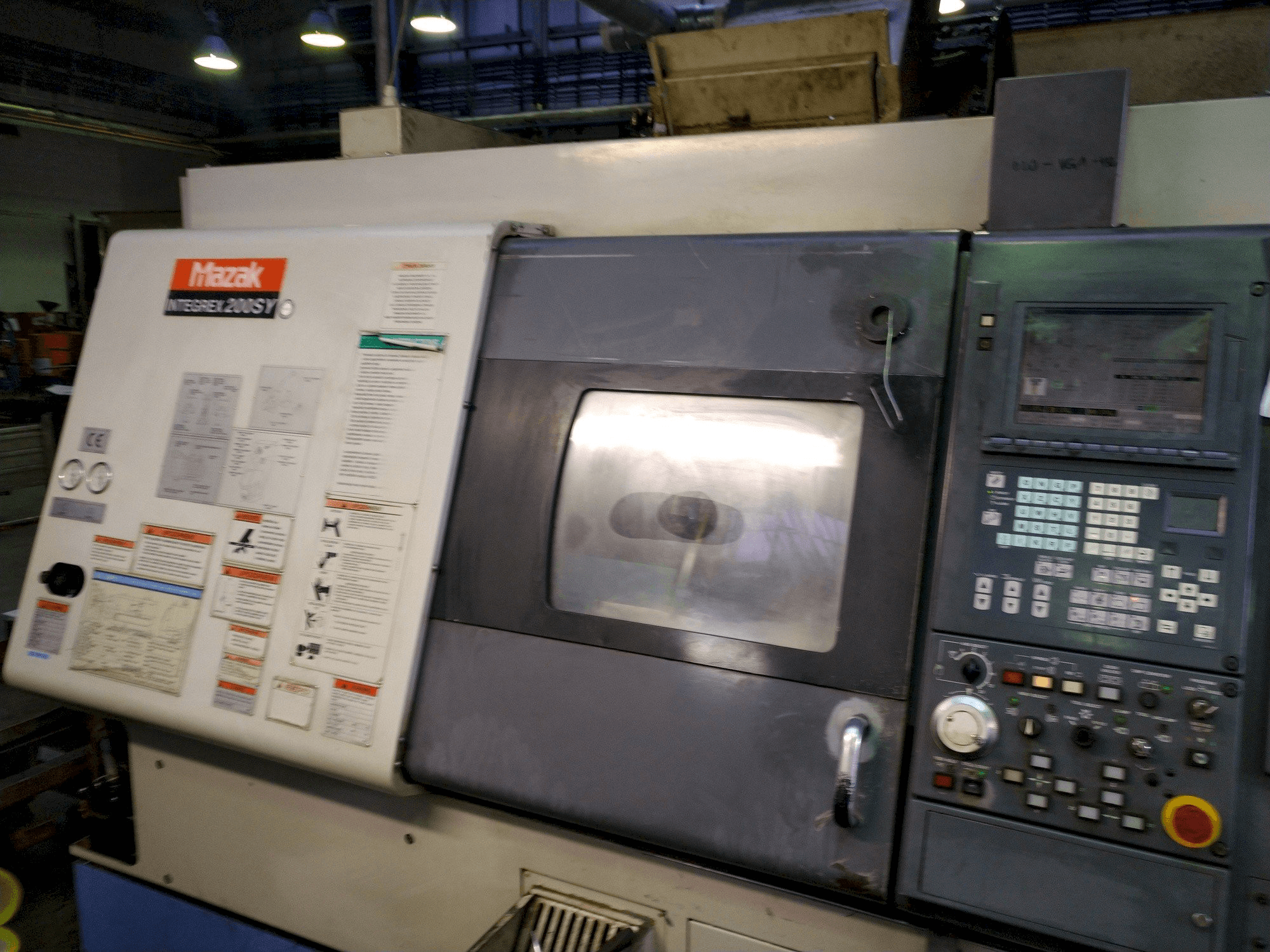 Masina Mazak INTEGREX 200 SY eestvaade