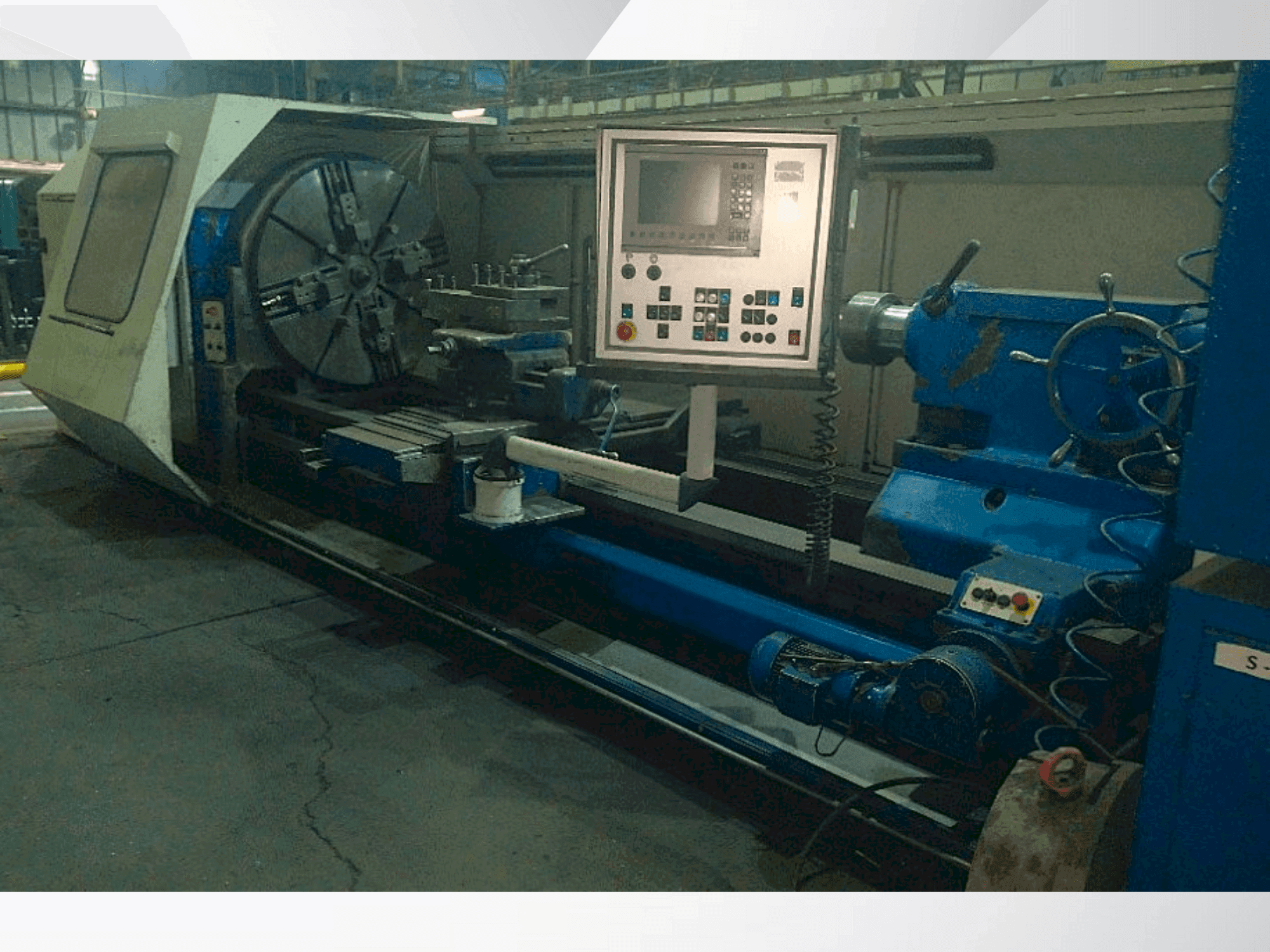 Masina SKODA SRM 125 CNC eestvaade