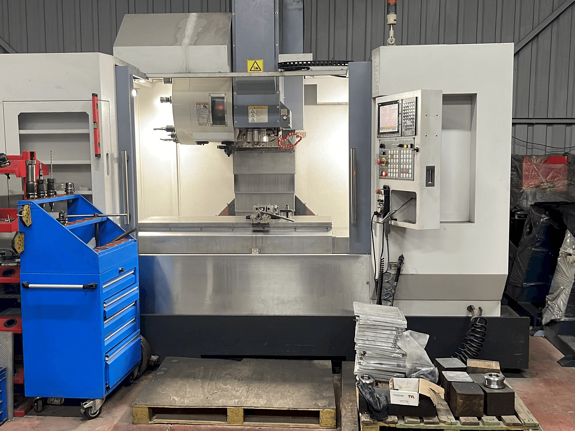 Masina Akira Seiki SR2XP eestvaade