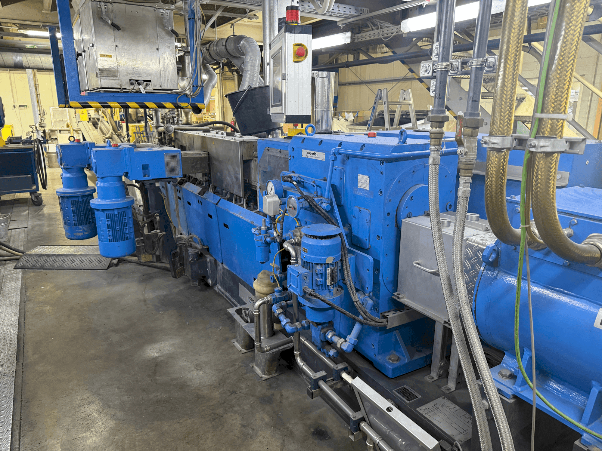 Masina COPERION ZSK 50 MCC+ eestvaade