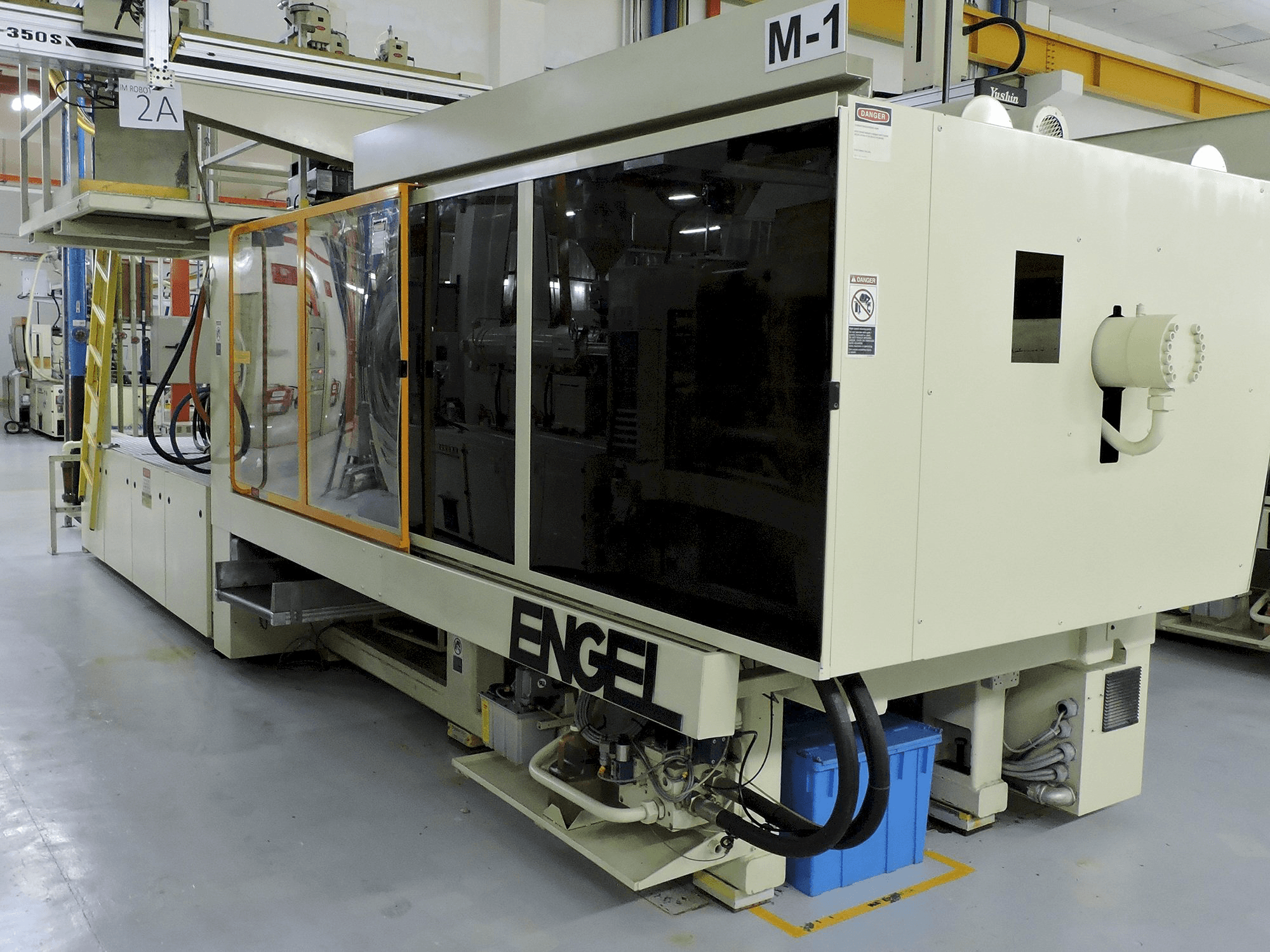 Masinavaade ENGEL ES 1300 /450 paremalt