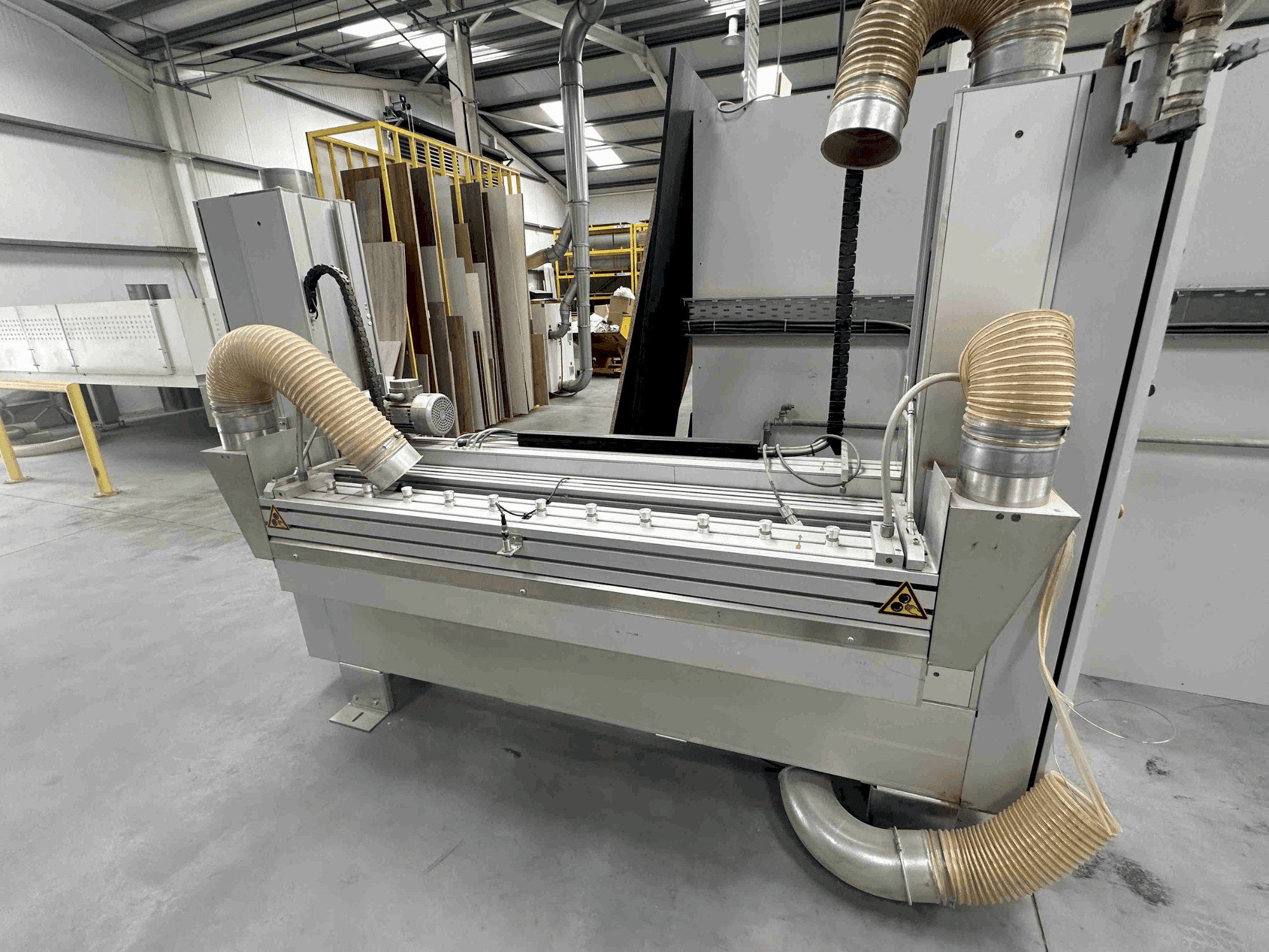 Masina WANDRES CF05/1500 eestvaade