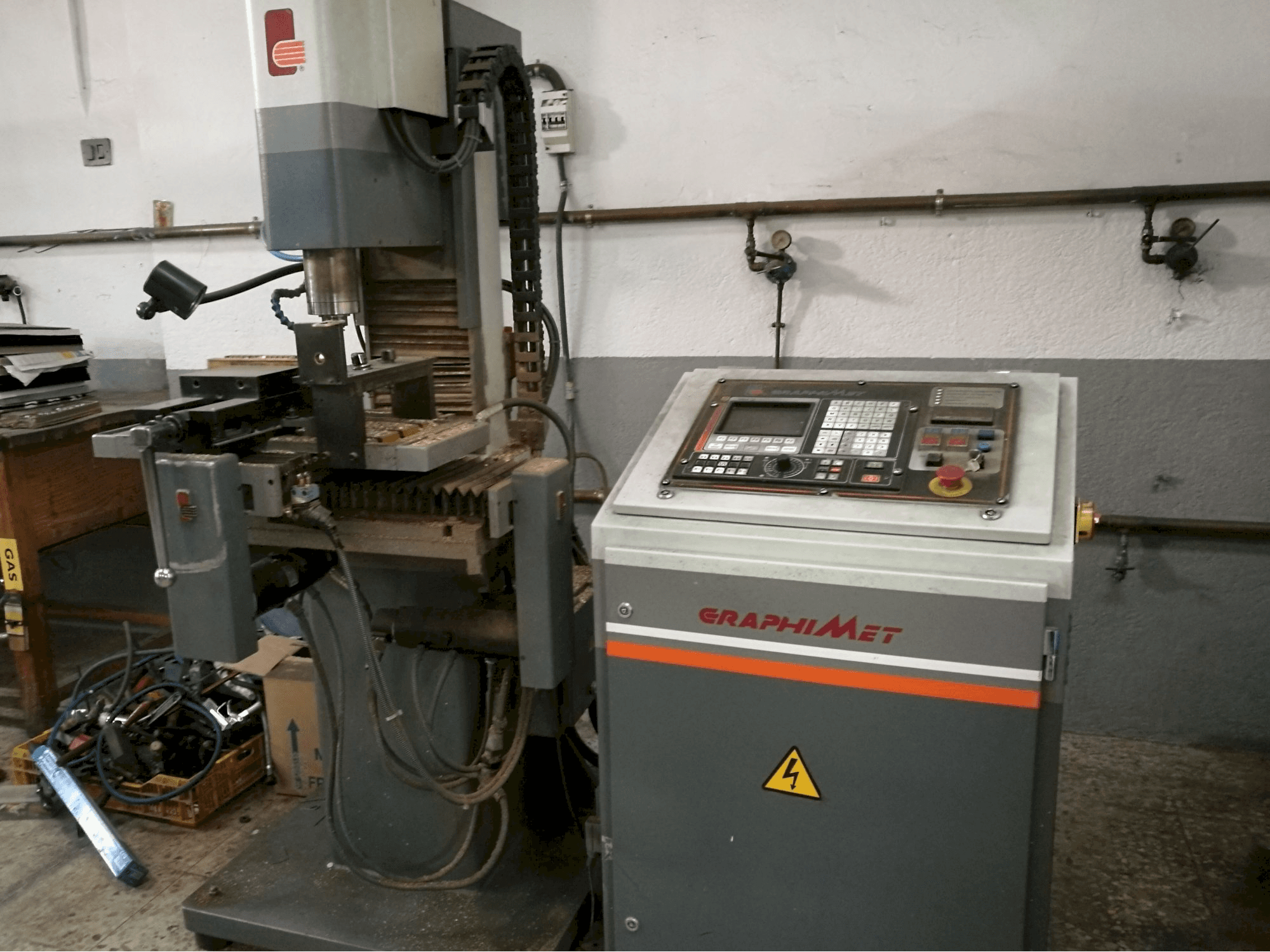 Masinavaade GRAPHIMET A-2 paremalt