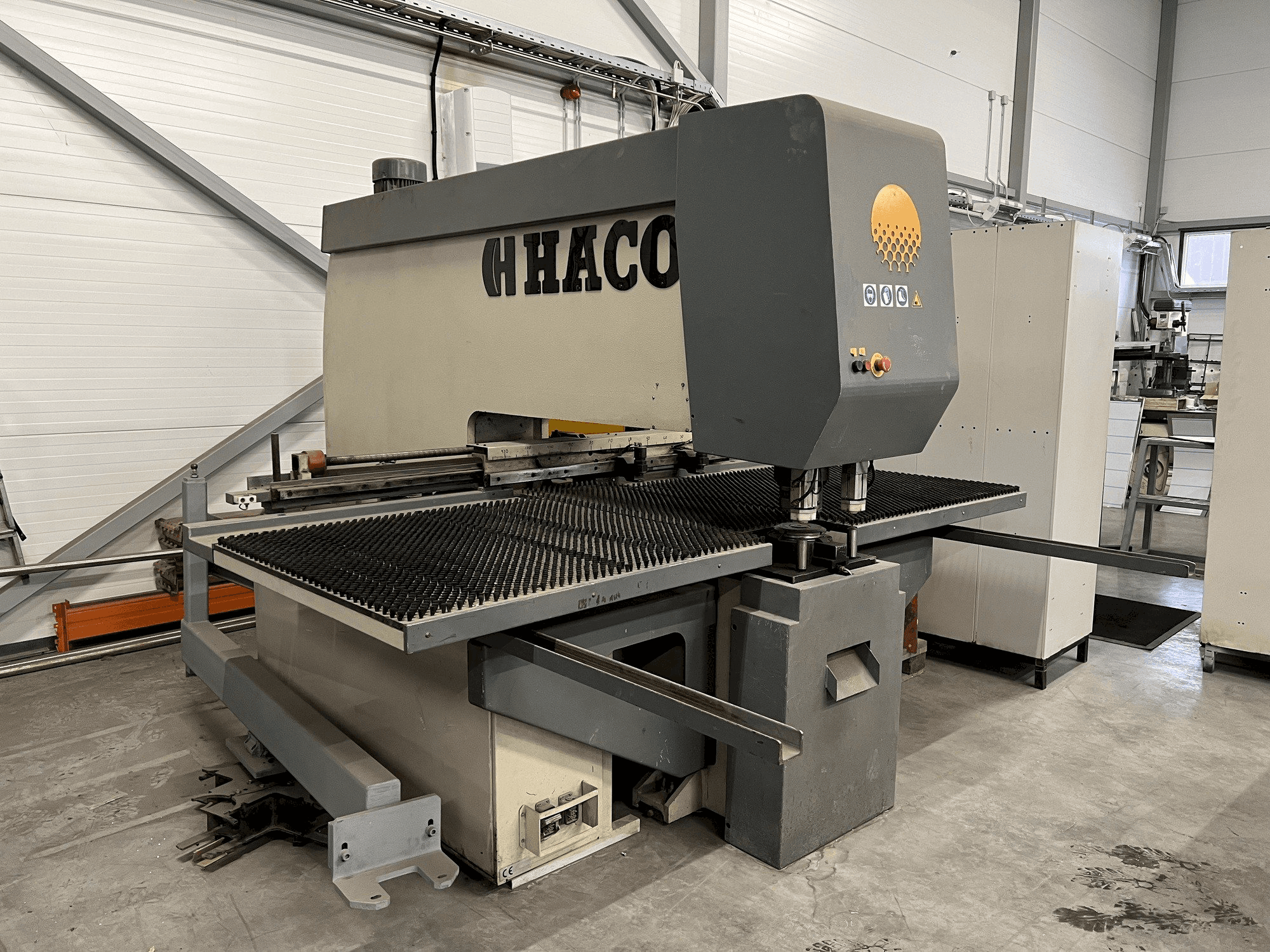 Masina HACO PM 310V-3 eestvaade